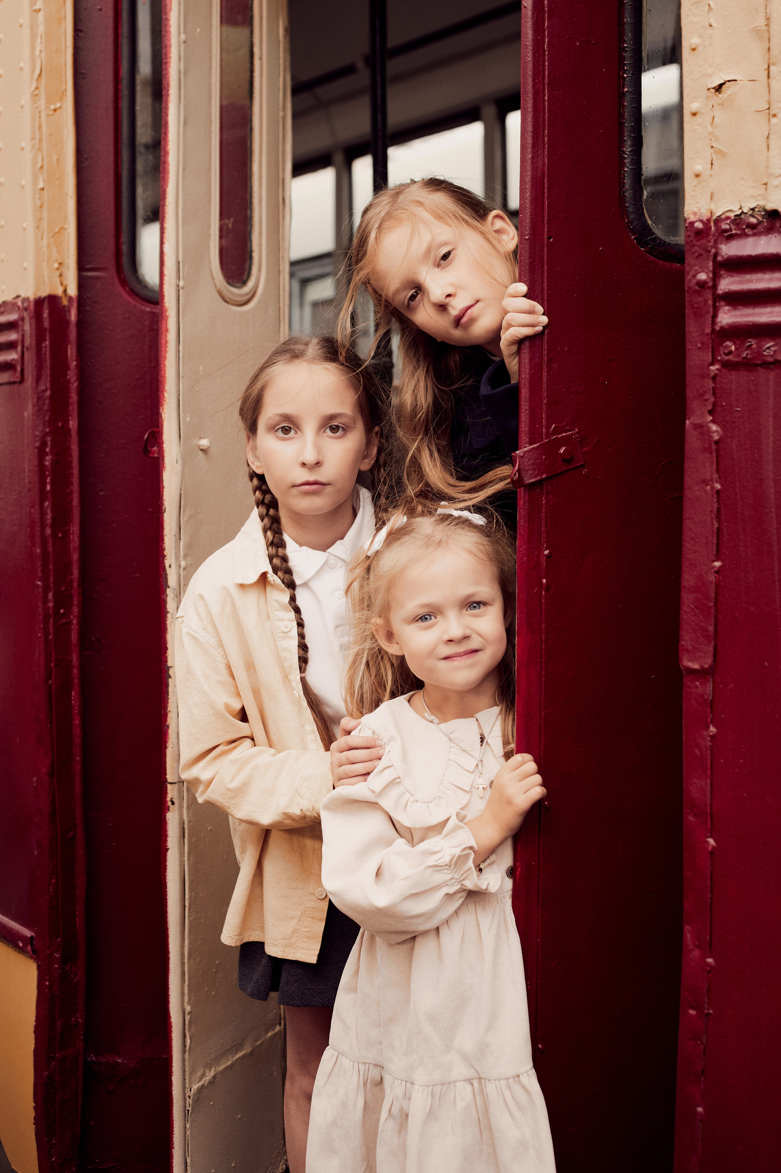 Творческая фотосессия в трамвае. Фотограф в Минске Алёна Дианина