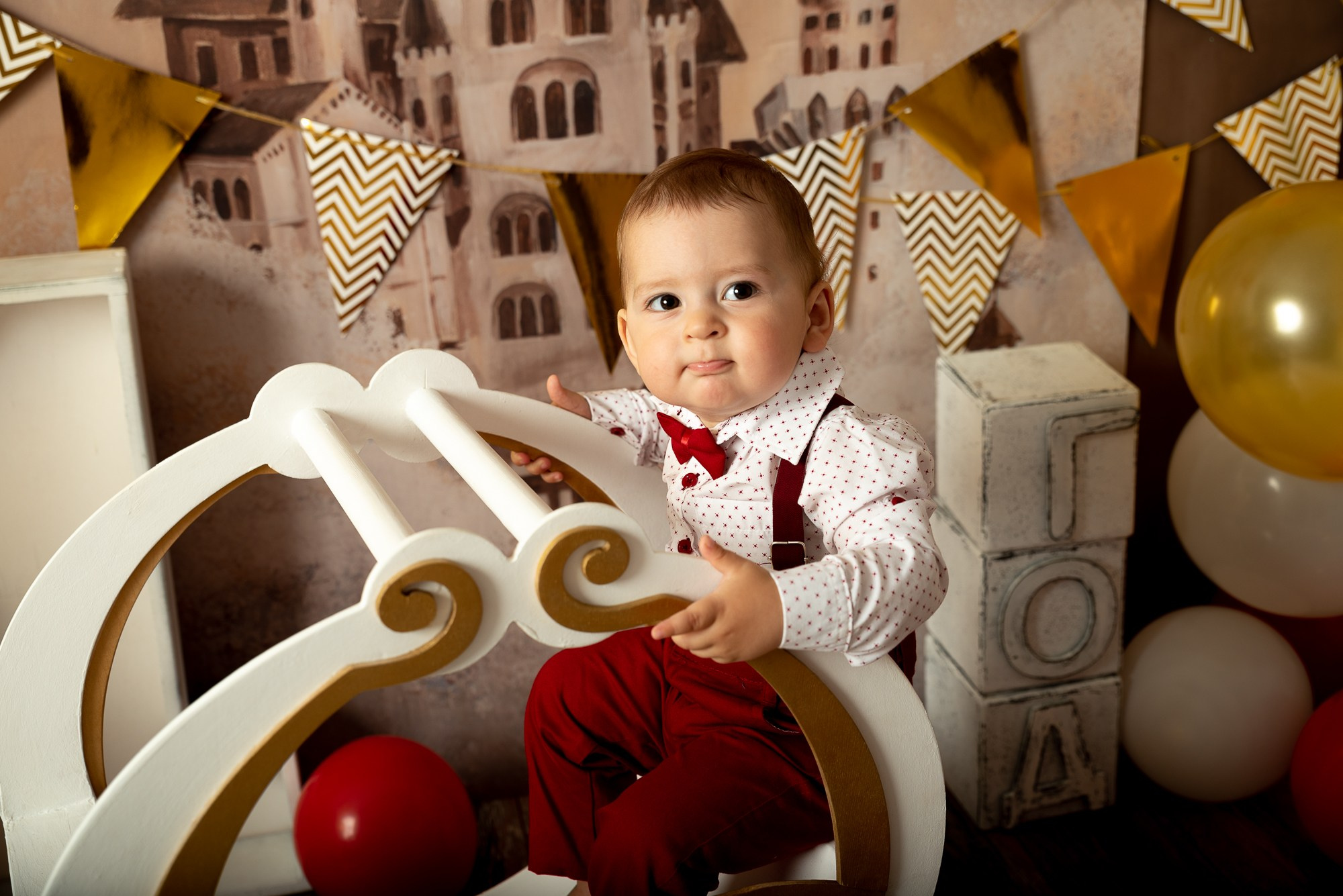 Годовасие ВСЕ ВКЛЮЧЕНО малыш Михаил. Фотограф новорожденных в Нижневартовске Лара Курдюкова