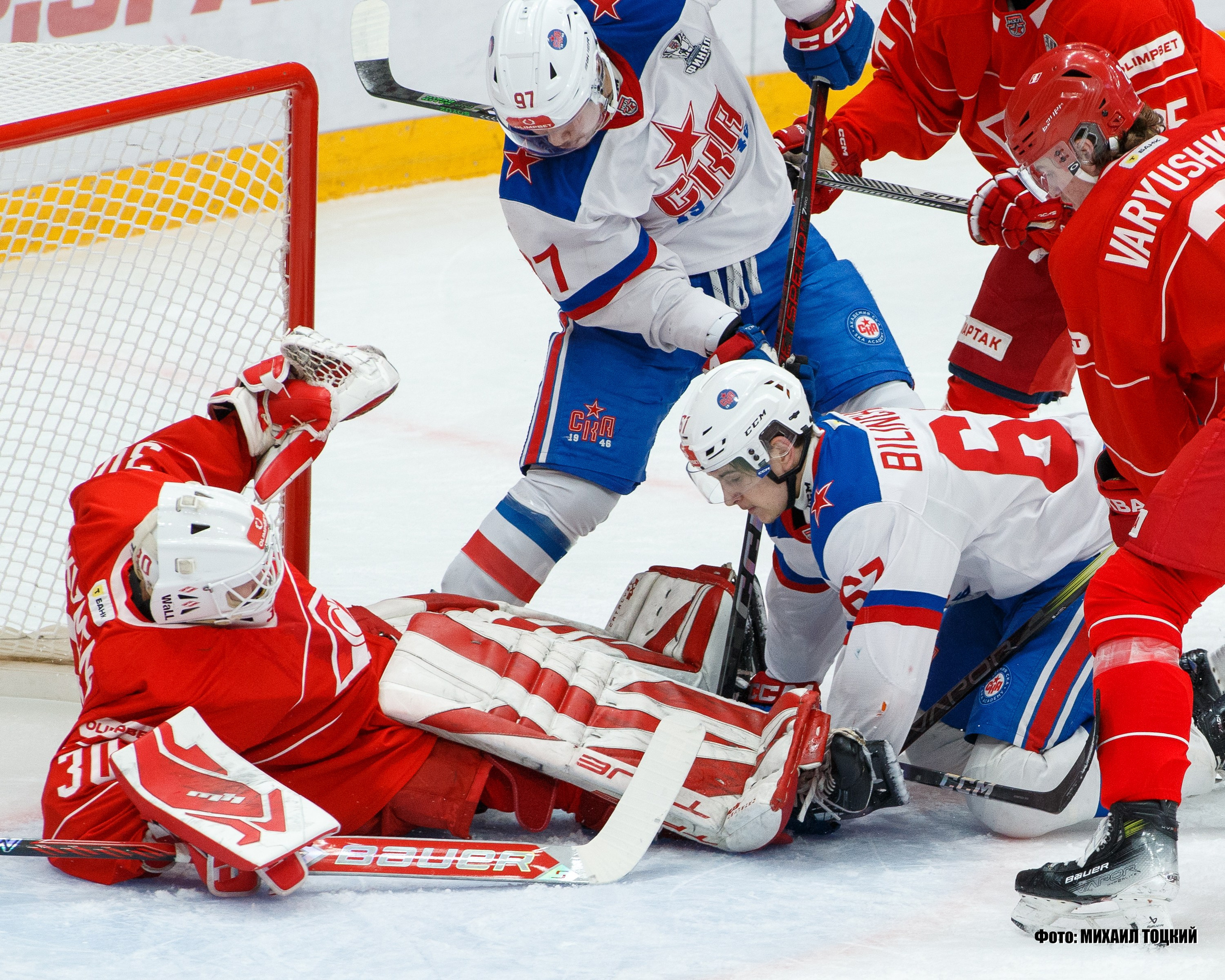 Фоторепортаж Финала Кубка Харламова. МХК Спартак (Москва) — СКА-1946 (Санкт-Петербург). Михаил Тоцкий портретный и репортажный фотограф в Москве