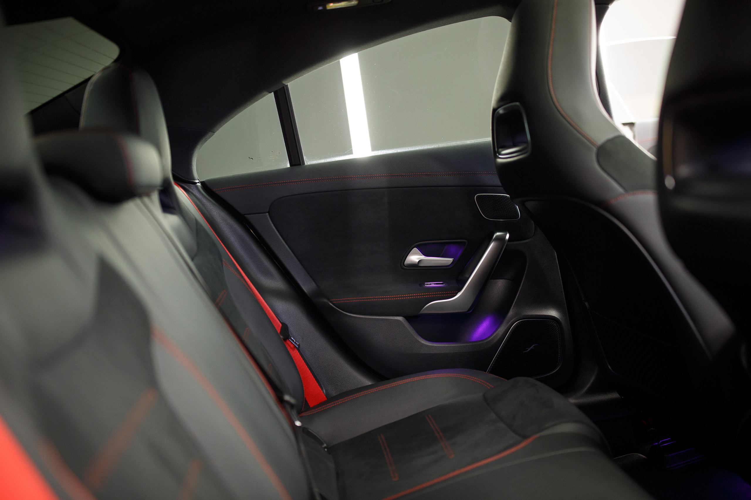 Фотосессия автомобиля для продажи. Фотограф — Евгений Свистков