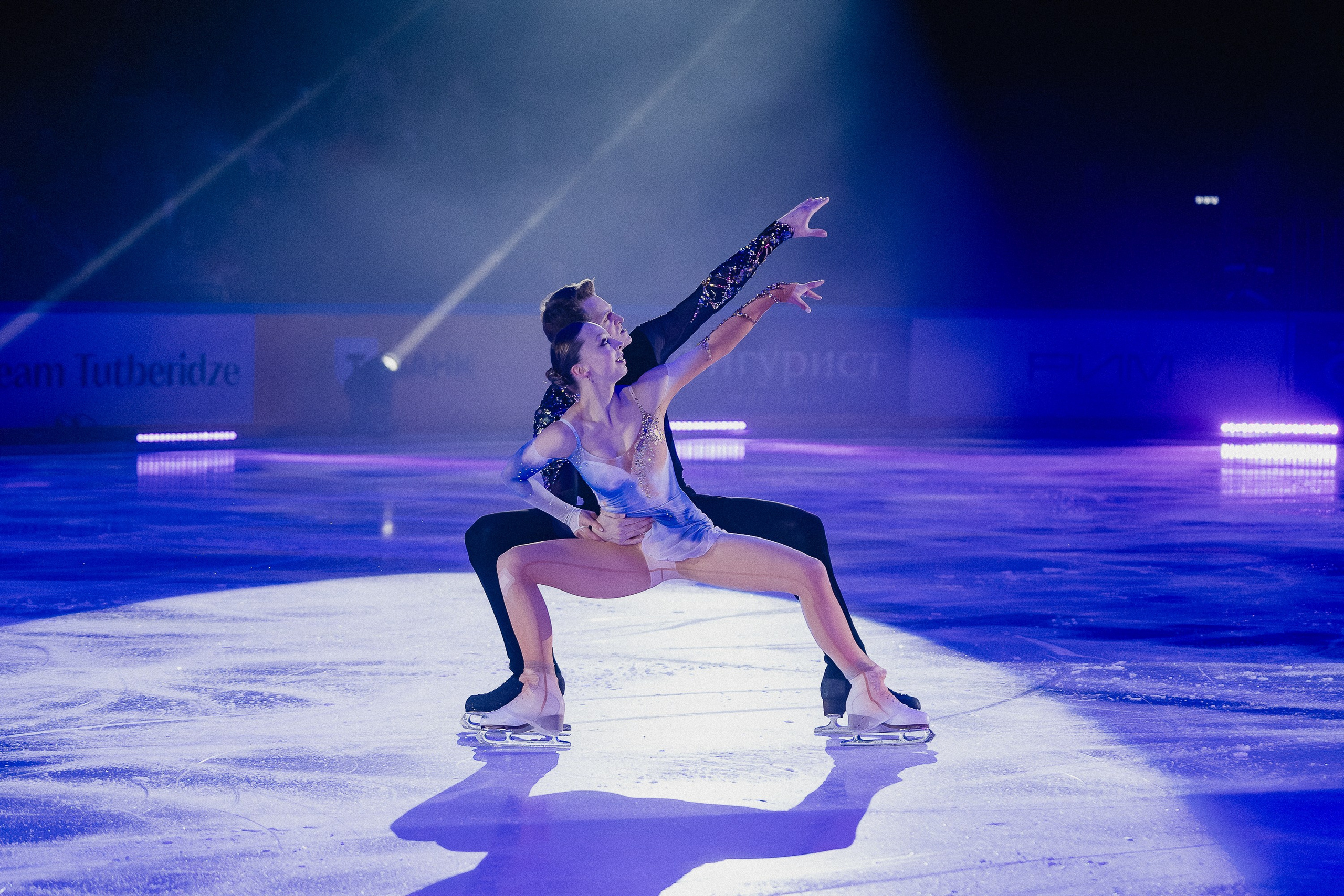 Шоу Этери Тутберидзе в Новосибирске. Воробьева Ксения — Спортивный и танцевальный фотограф Новосибирск