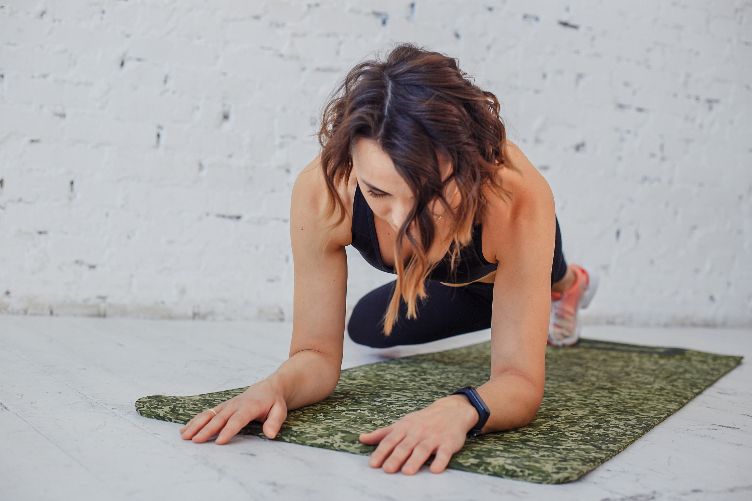 тренер по восстановлению, фотосессия в студии, фотограф, Москва, Катерина Сысуева, Рина Сысуева, Екатерина Сысуева, женский фотограф, Москва, фотографы женского портрета, лучшие женские фотографы, позы для фотосессии для девушек, фотосессия девушки, фотосессия для женщины, фотосессия для тренера,Тренер по восстановлению Анастасия — студийная фотосессия в Москве, Профессиональный портрет тренера Анастасии для социальных сетей, Тренер в кадре — выразительность и душевность в одном фото,Фотосессия тренера, фотосессия для эксперта, тренер по восстановлению, профессиональные фотографии тренера, бренд-фотограф Москва, бренд-фото для тренера