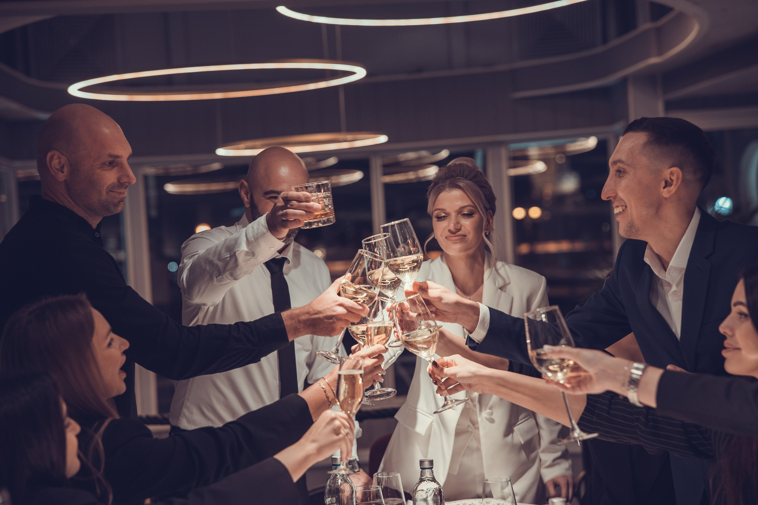 На торжестве у Стаса и Виктории. Professional photoartist in St. Petersburg (wedding, reportage, portrait, model book, love story) Alexander Shvedov