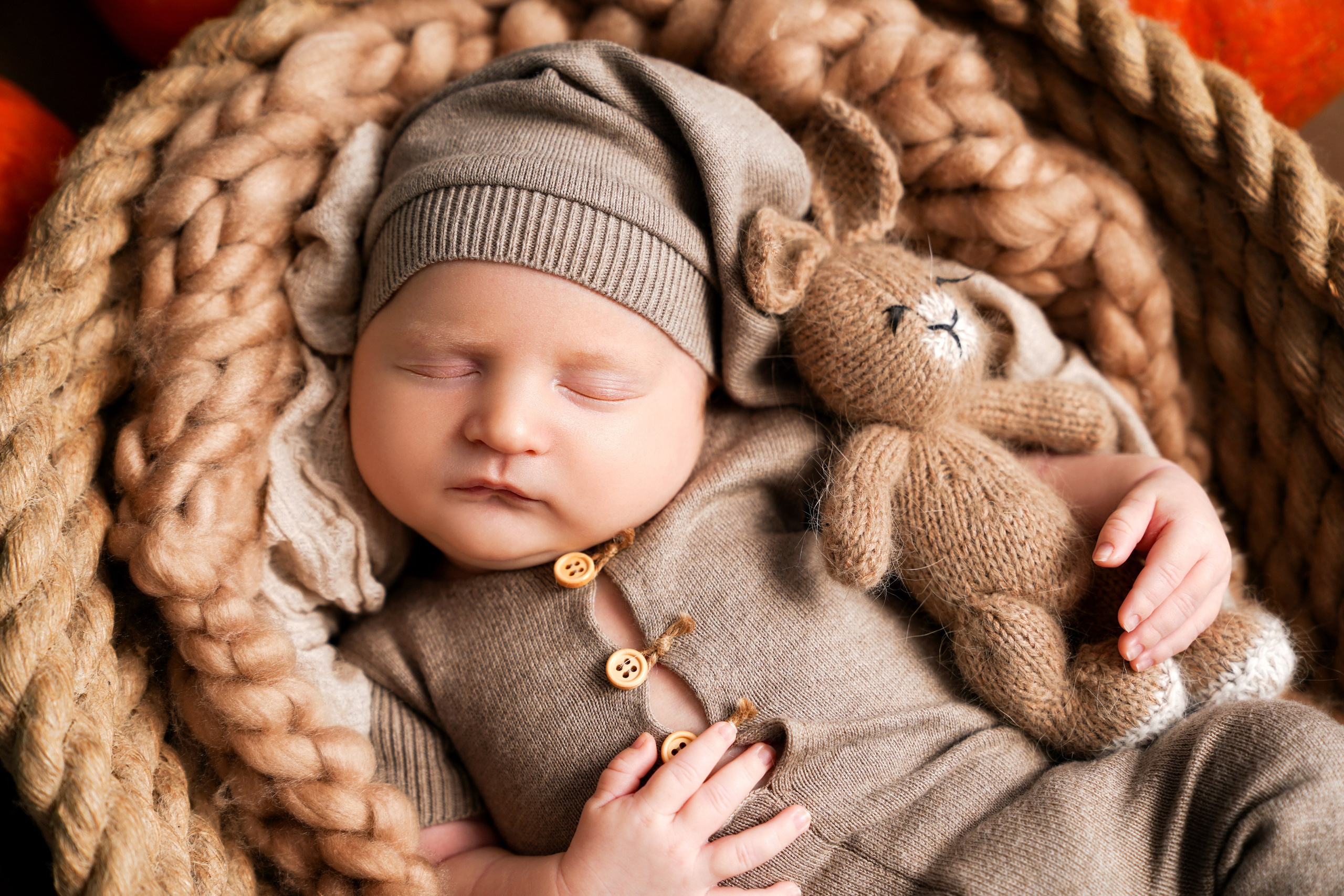 Фотосессия новорожденного (newborn). Фотограф новорожденных, детей до года и беременных в Симферополе