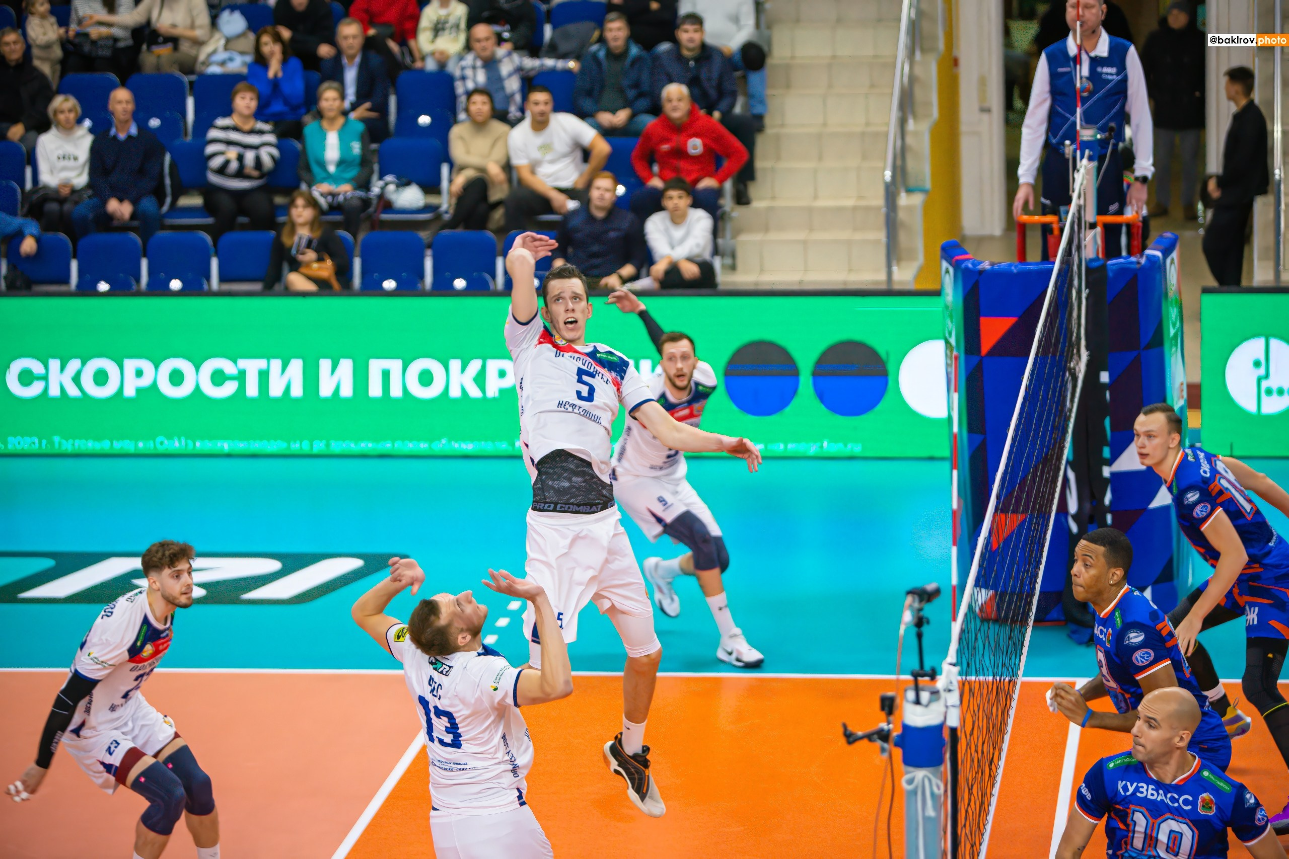 06.11 Волейбол. Нефтяник-Кузбасс. Команда специалистов в мире фотографии и видео. Детский фотограф, семейный фотограф