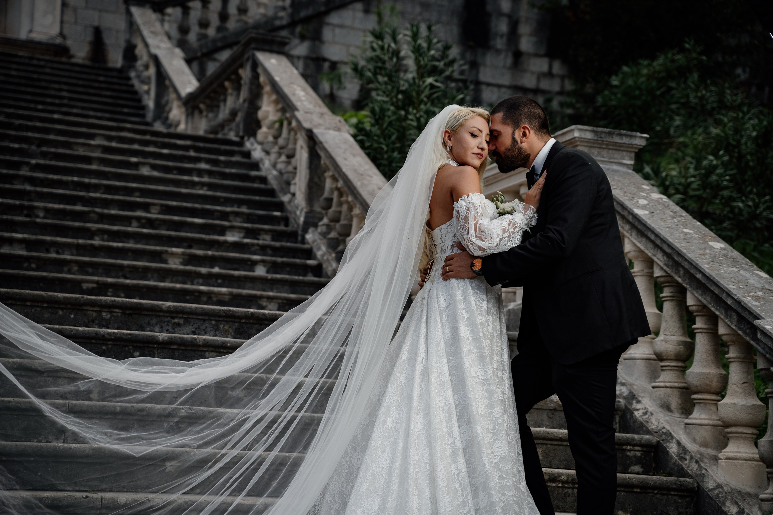 Breathtaking Wedding Photos in Montenegro. Photographer in Montenegro | Фотограф в Черногории