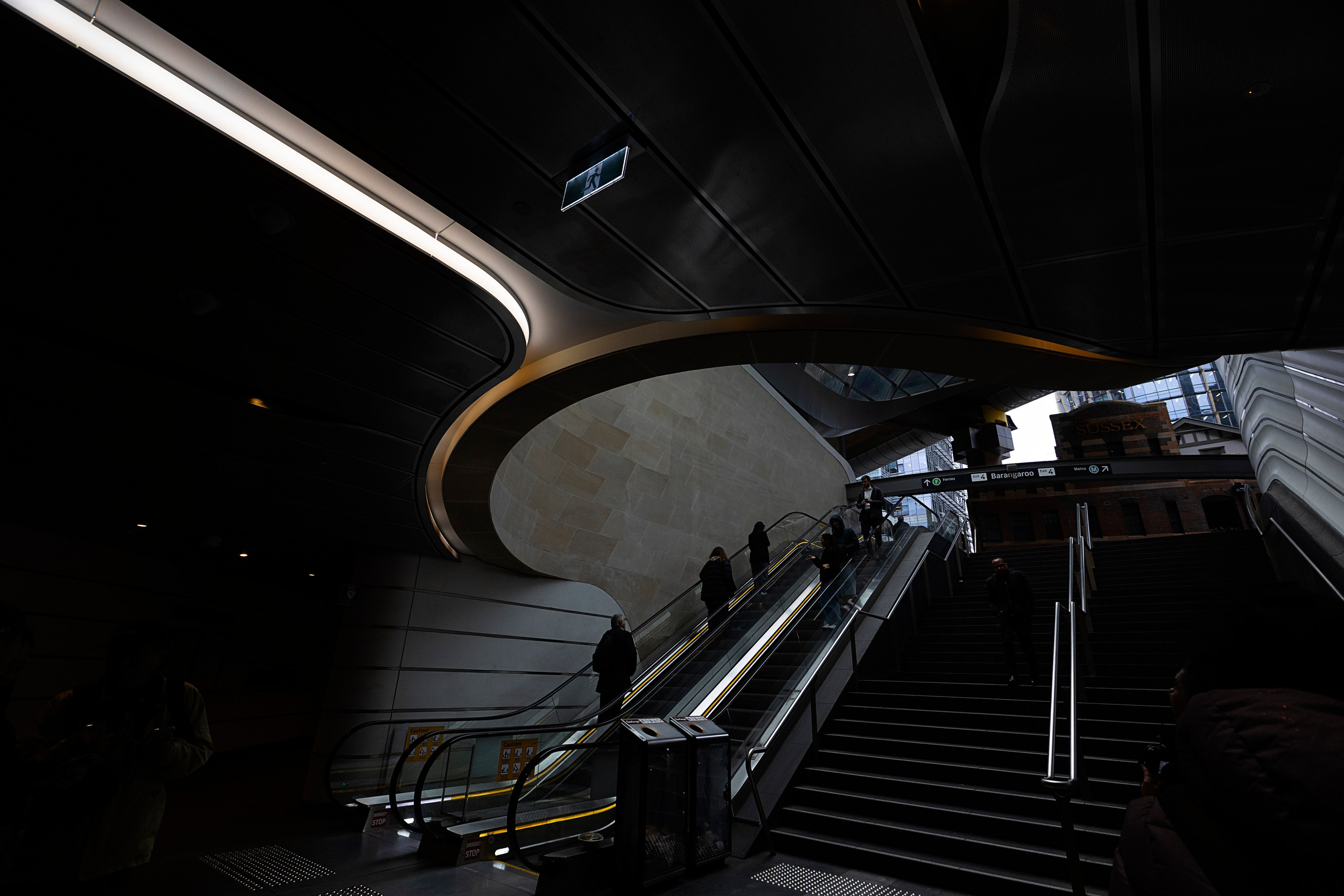 Street photography experience. Maria Poleshchuk, commercial photographer in Sydney