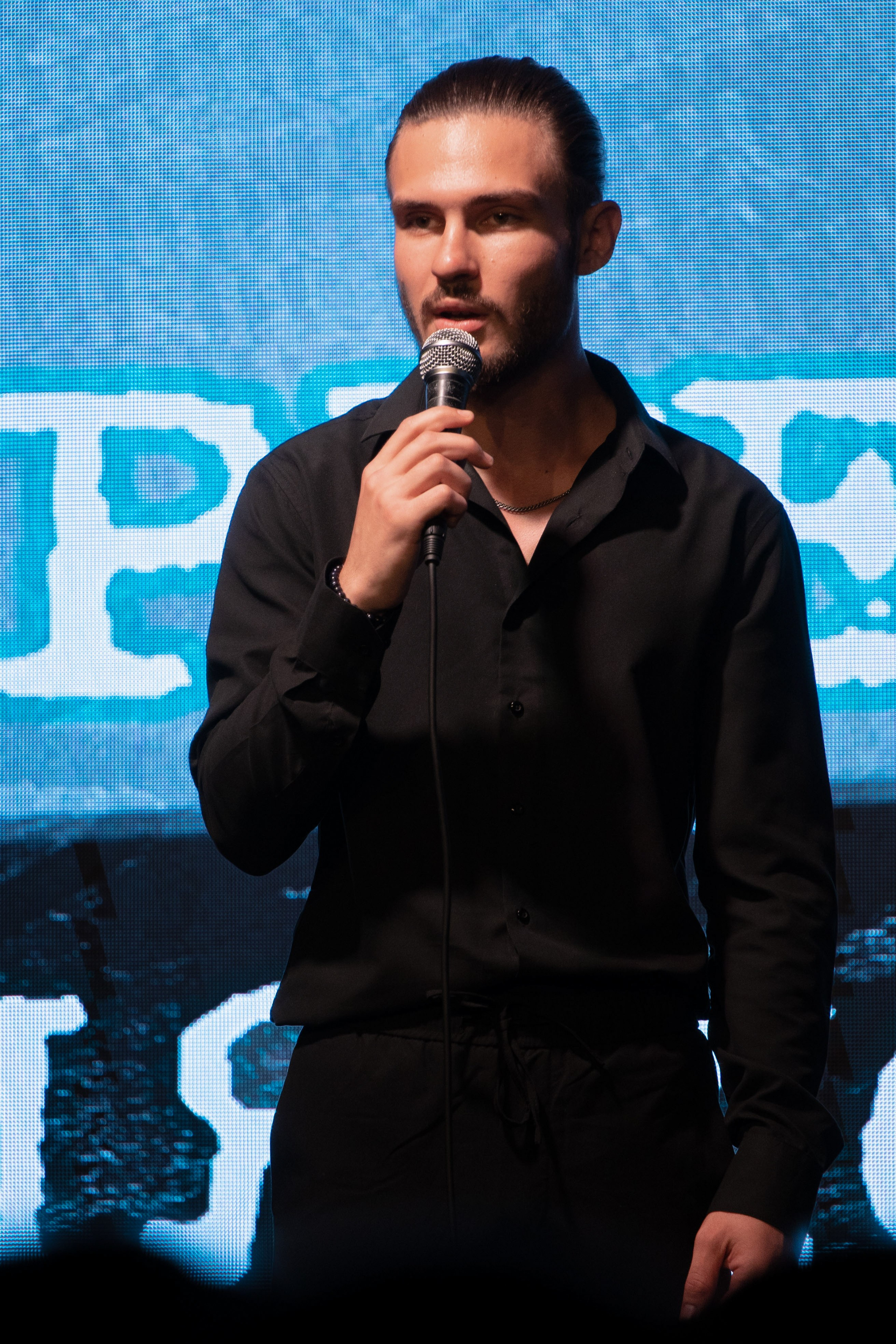 КОНЦЕРТ. Света ЧЕ. Мастер интеллектуальной фотографии. Краснодар