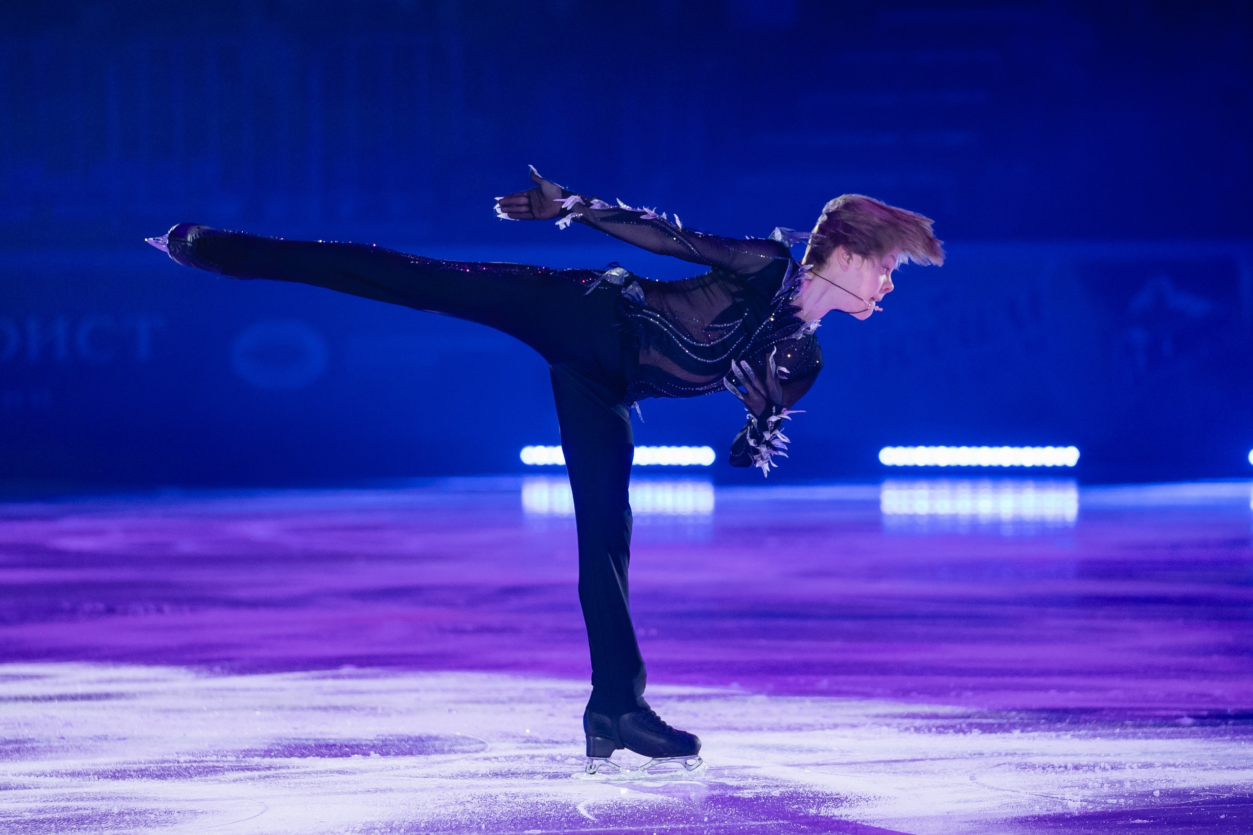 Шоу «Чемпионы на льду» в Новосибирске. Воробьева Ксения — Спортивный и танцевальный фотограф Новосибирск