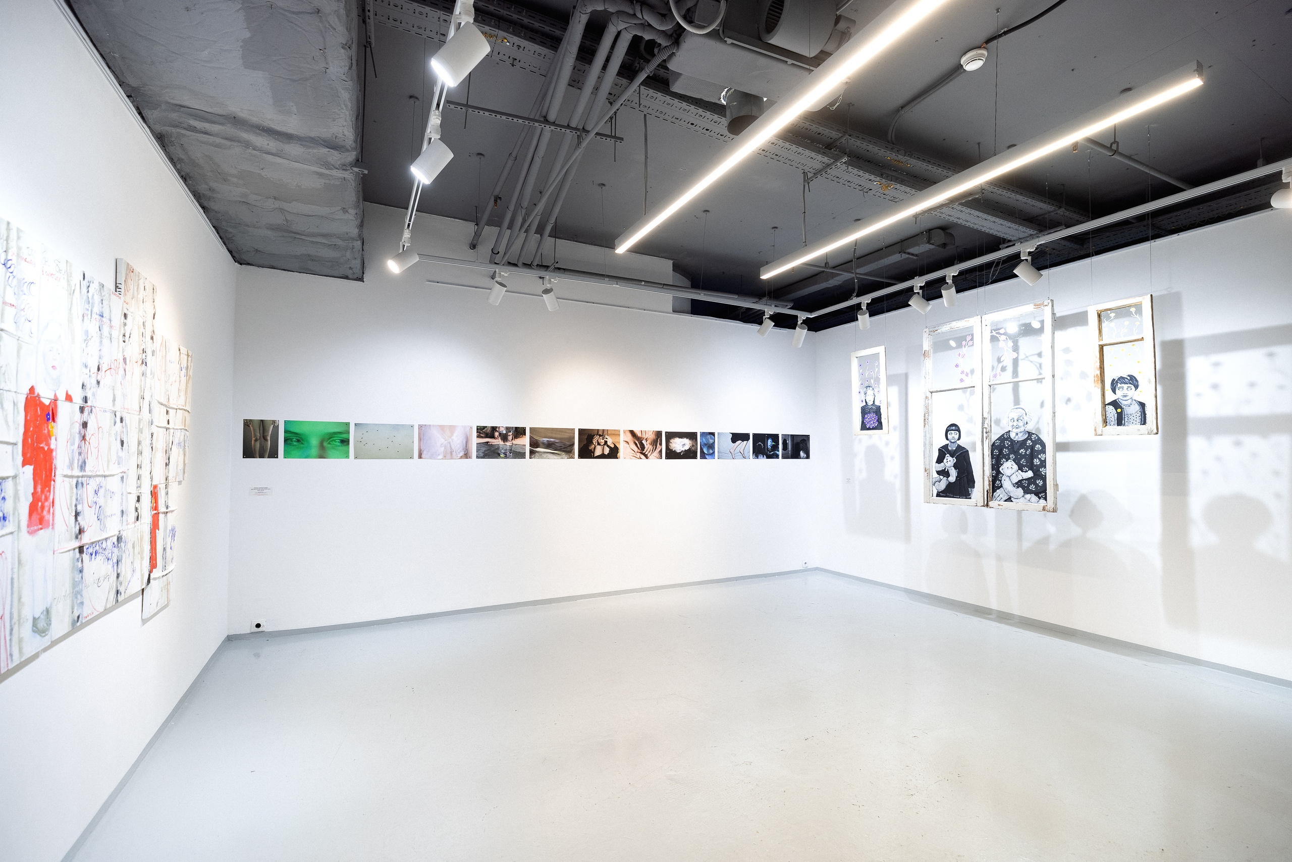 “The HARD” photobook in the Cube.Moscow gallery on Tverskaya street. Olga Mikhalchuk, visual artist