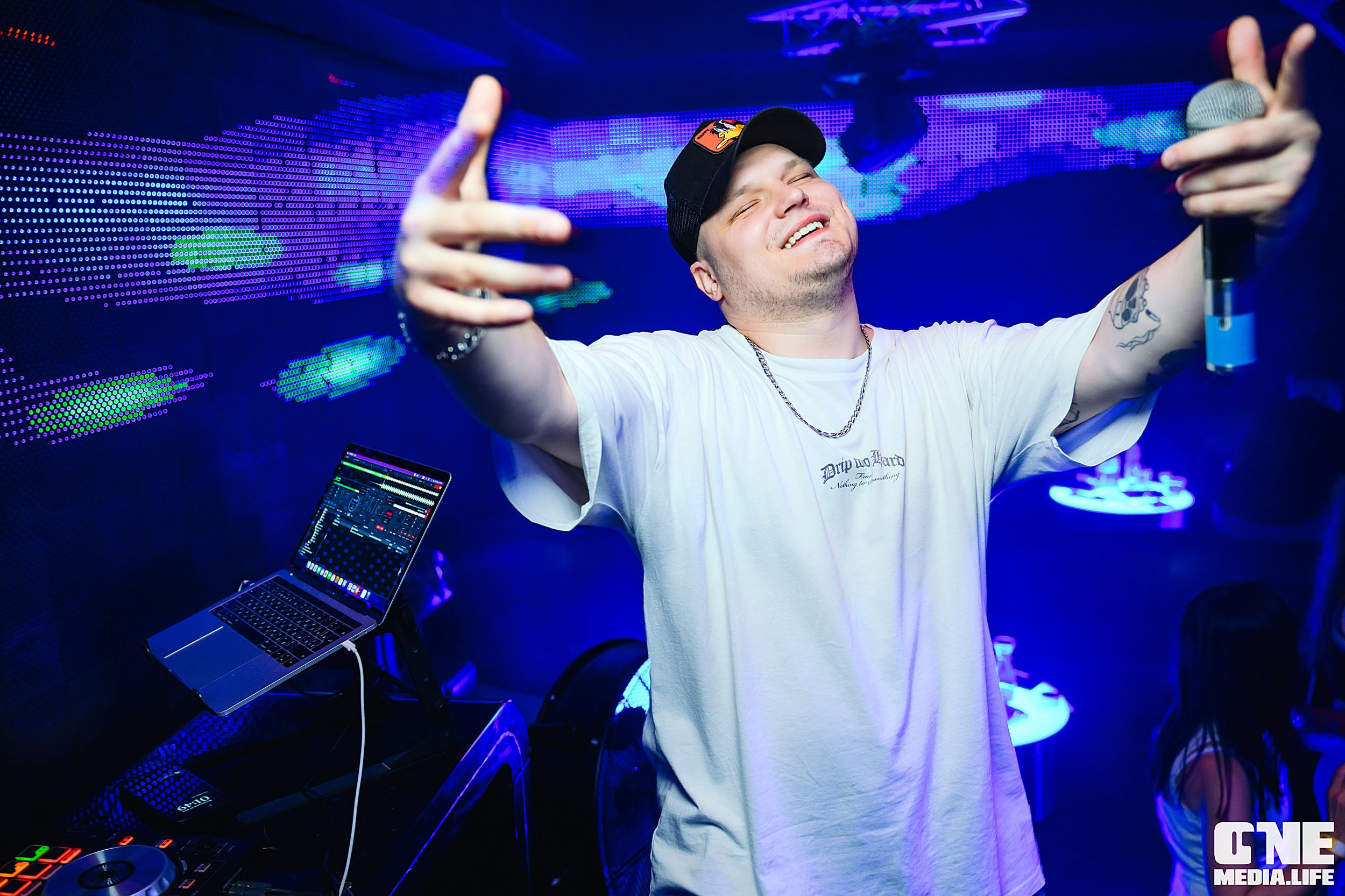 Фоторепортаж из РК Планета. One Media Life: фоторепортажи, фотоотчеты с мероприятий и заведений