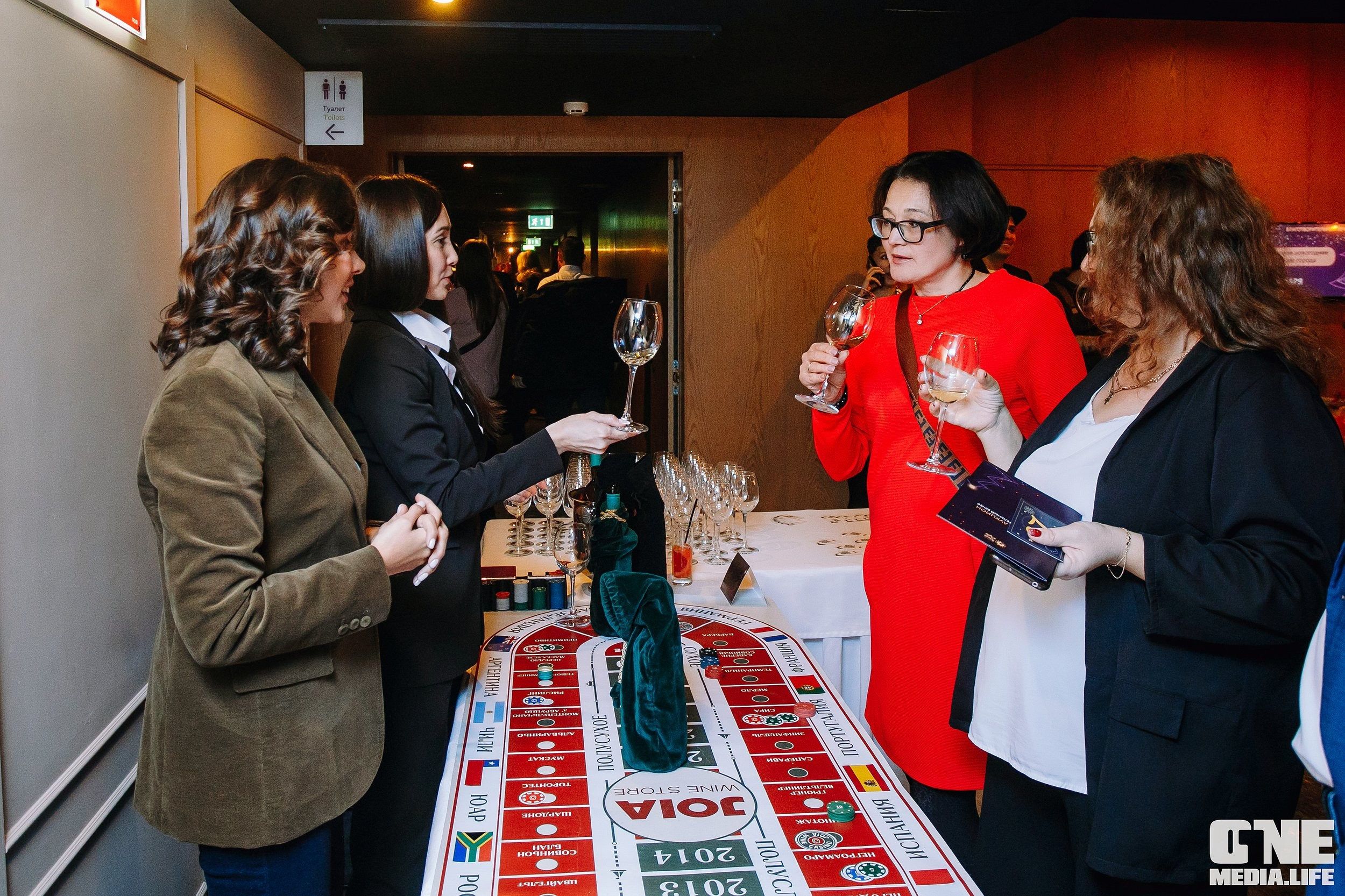 Новогодний Огонёк от Верю в Чудо. One Media Life: фоторепортажи, фотоотчеты с мероприятий и заведений