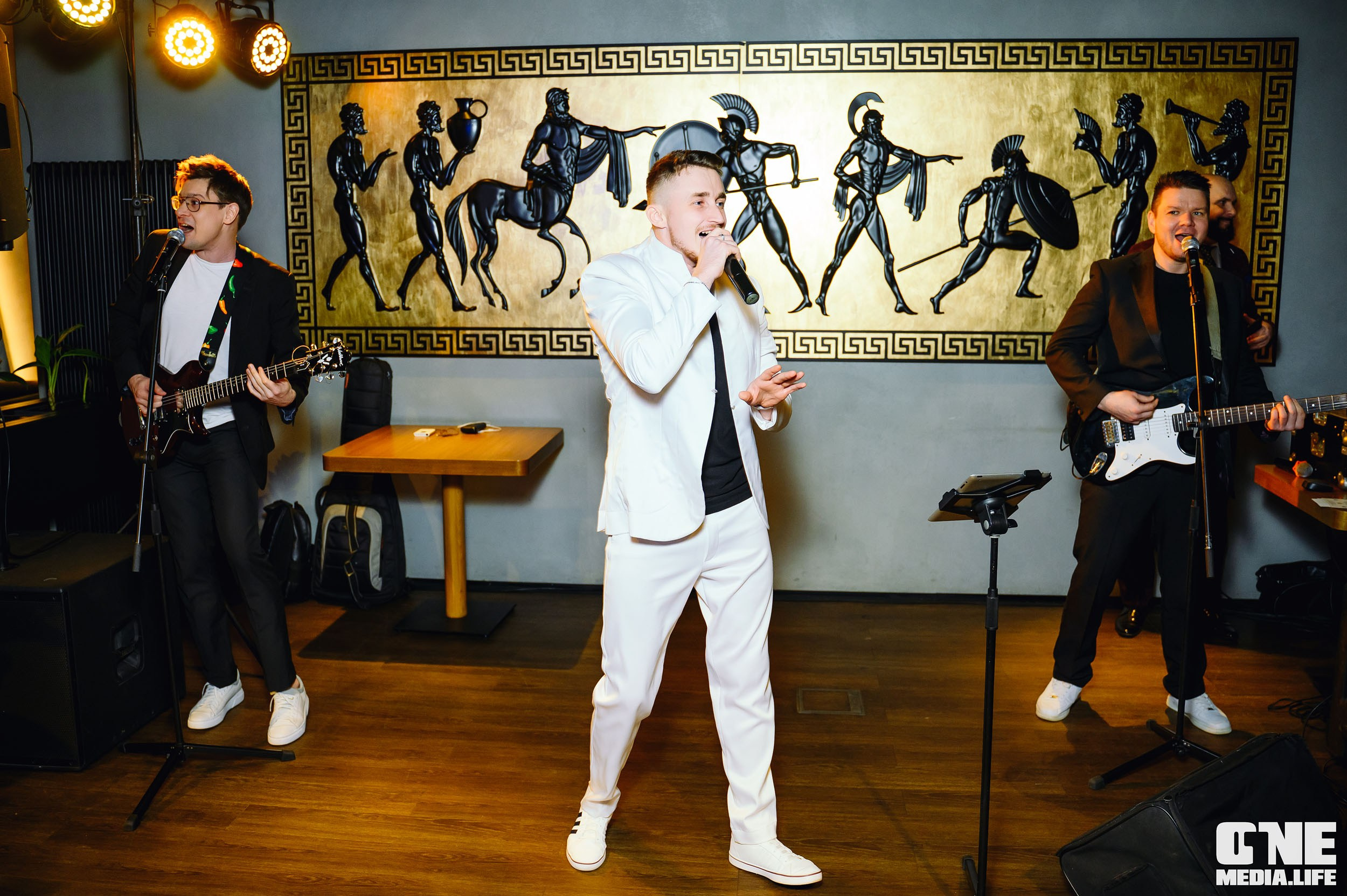 8 Марта в El Greco. One Media Life: фоторепортажи, фотоотчеты с мероприятий и заведений