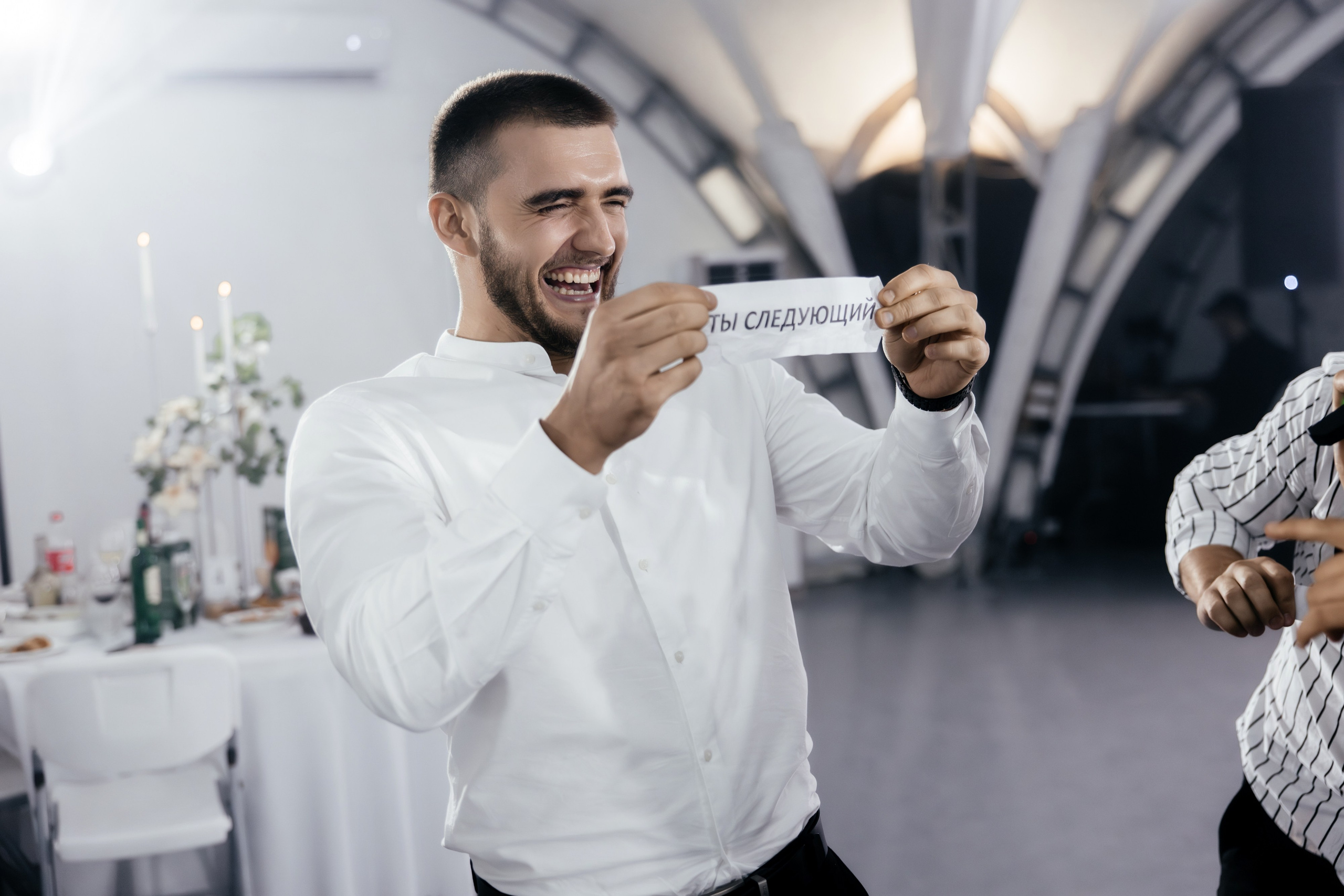 Я создаю профессиональные фотографии, которые сохраняют эмоции, детали и атмосферу вашего праздника. Свадебный фотограф во Владивостоке