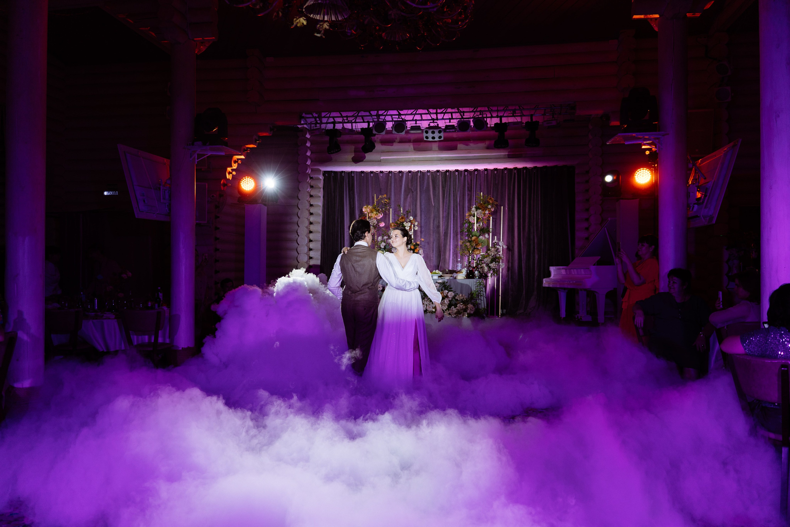 Свадьба Олега и Виктории в клубе «Ближняя дача»