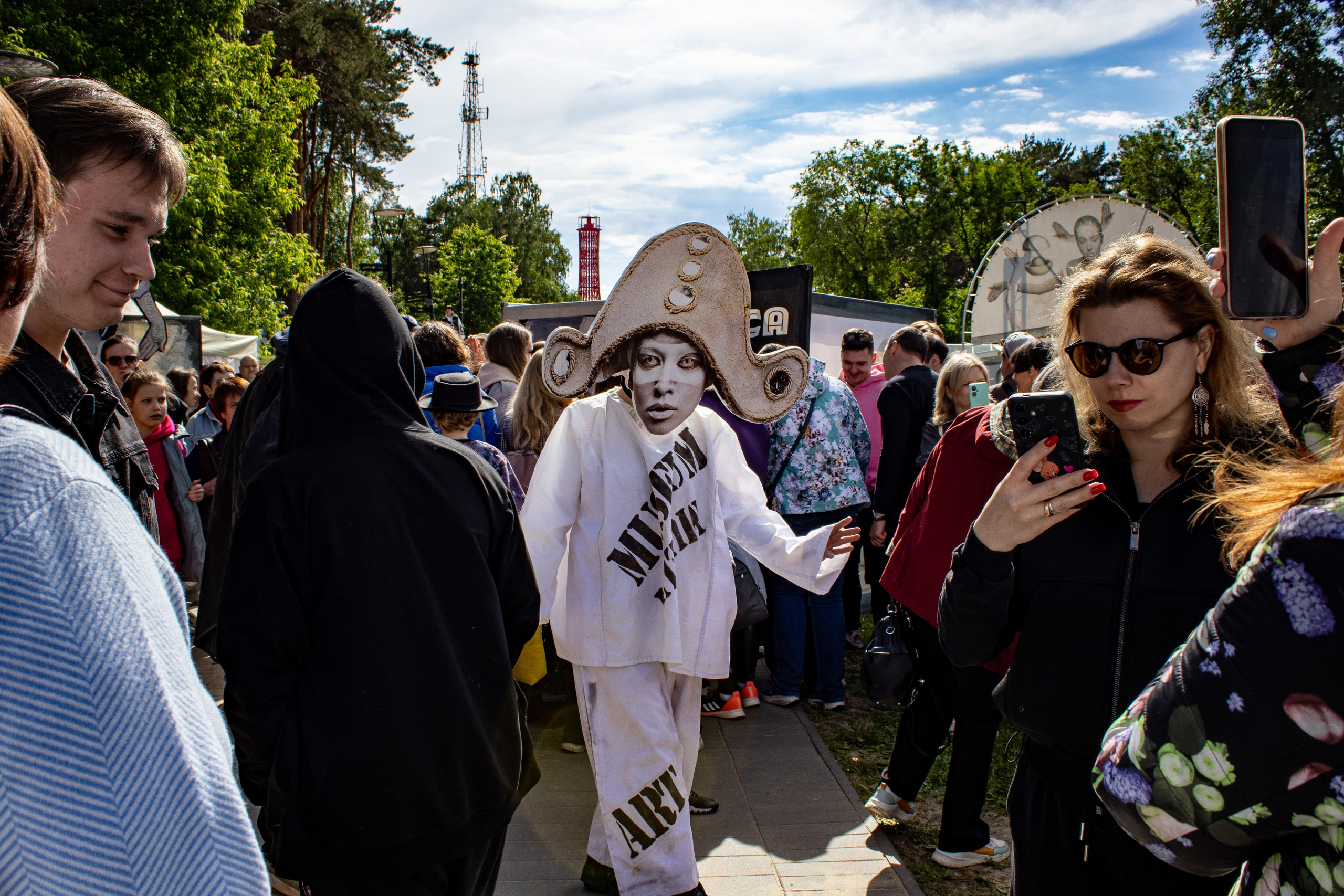 Street Theatre Parade / Platonov Fest, Voronezh. Photographer Natalia Mershina