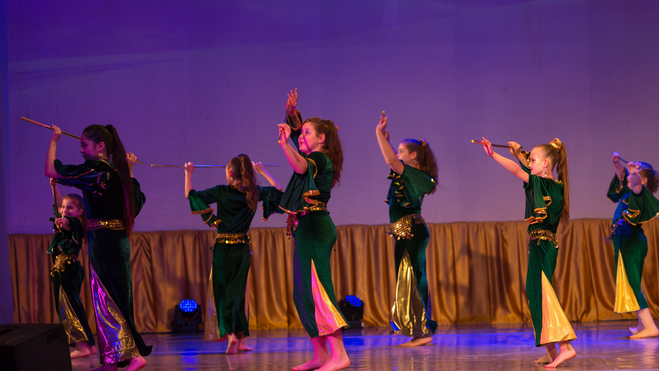 Студия «Lamis» отчетный концерт 2024. Выпускные альбомы и школьный фотограф в Подольске, Троицке, Щербинке, Москве и Московской области