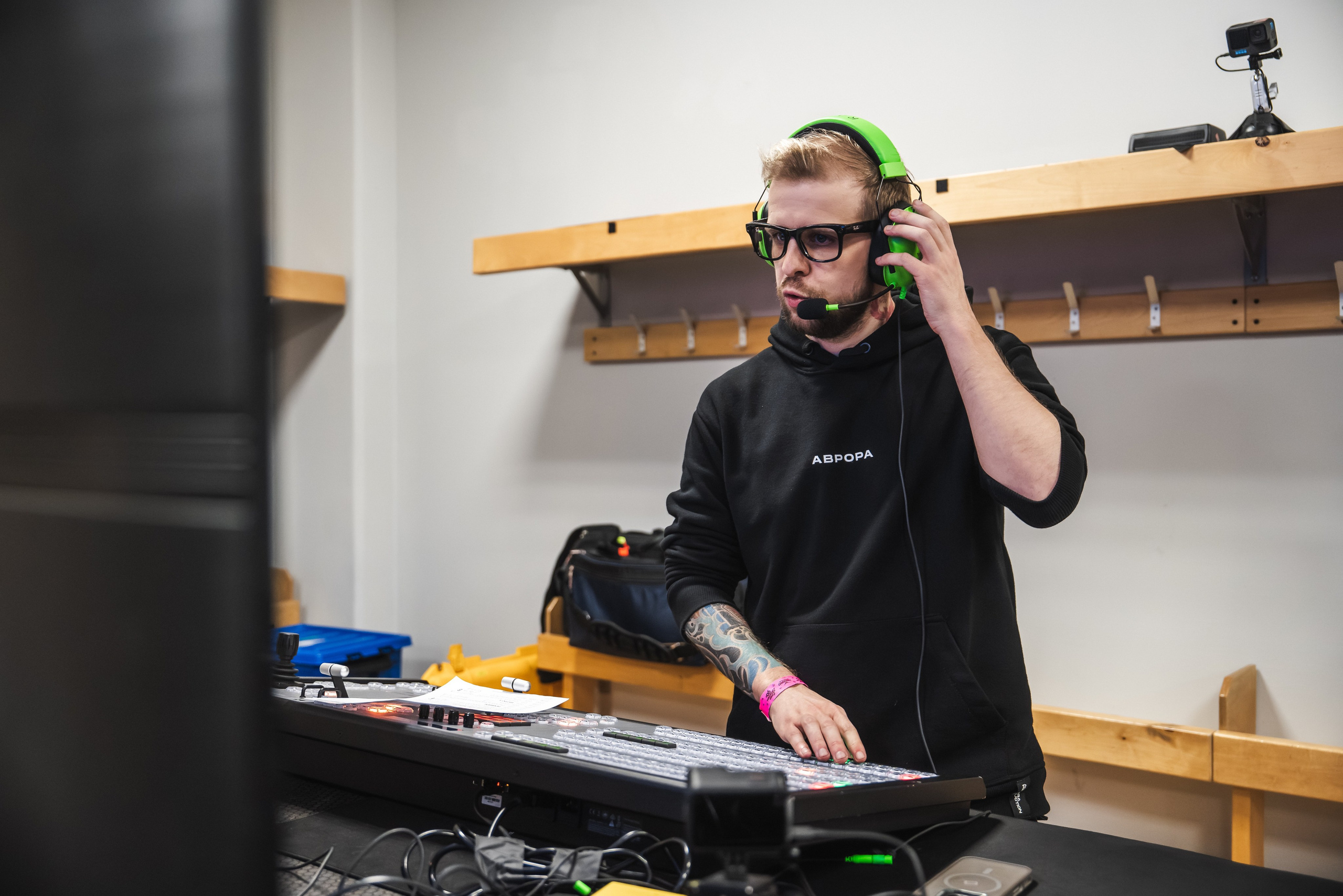 Superdiskoteka 90. Svyatoslav Bunkov | photographer