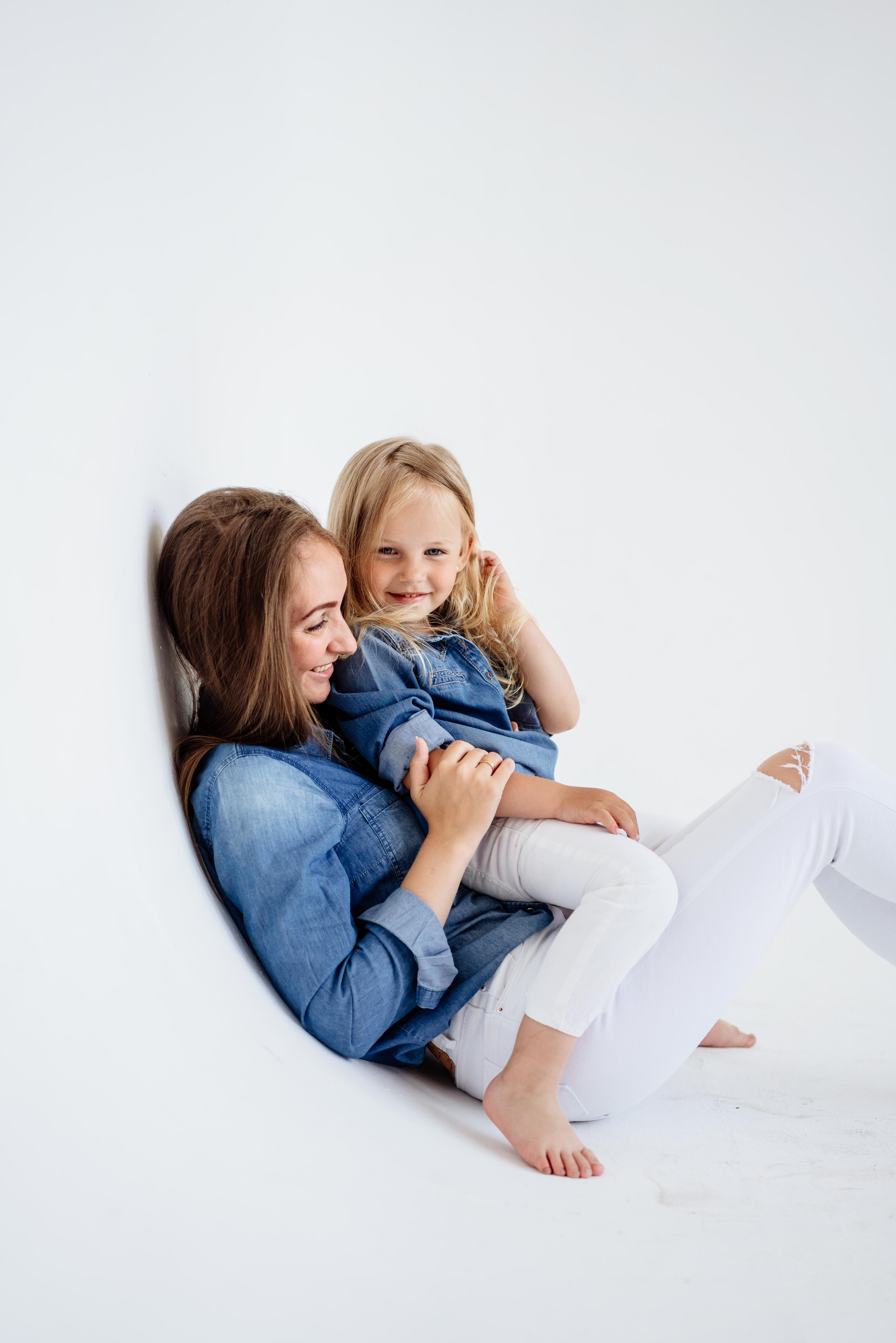 Света и Варя. Фотограф Карина Клапотовская в Москве и Московской области