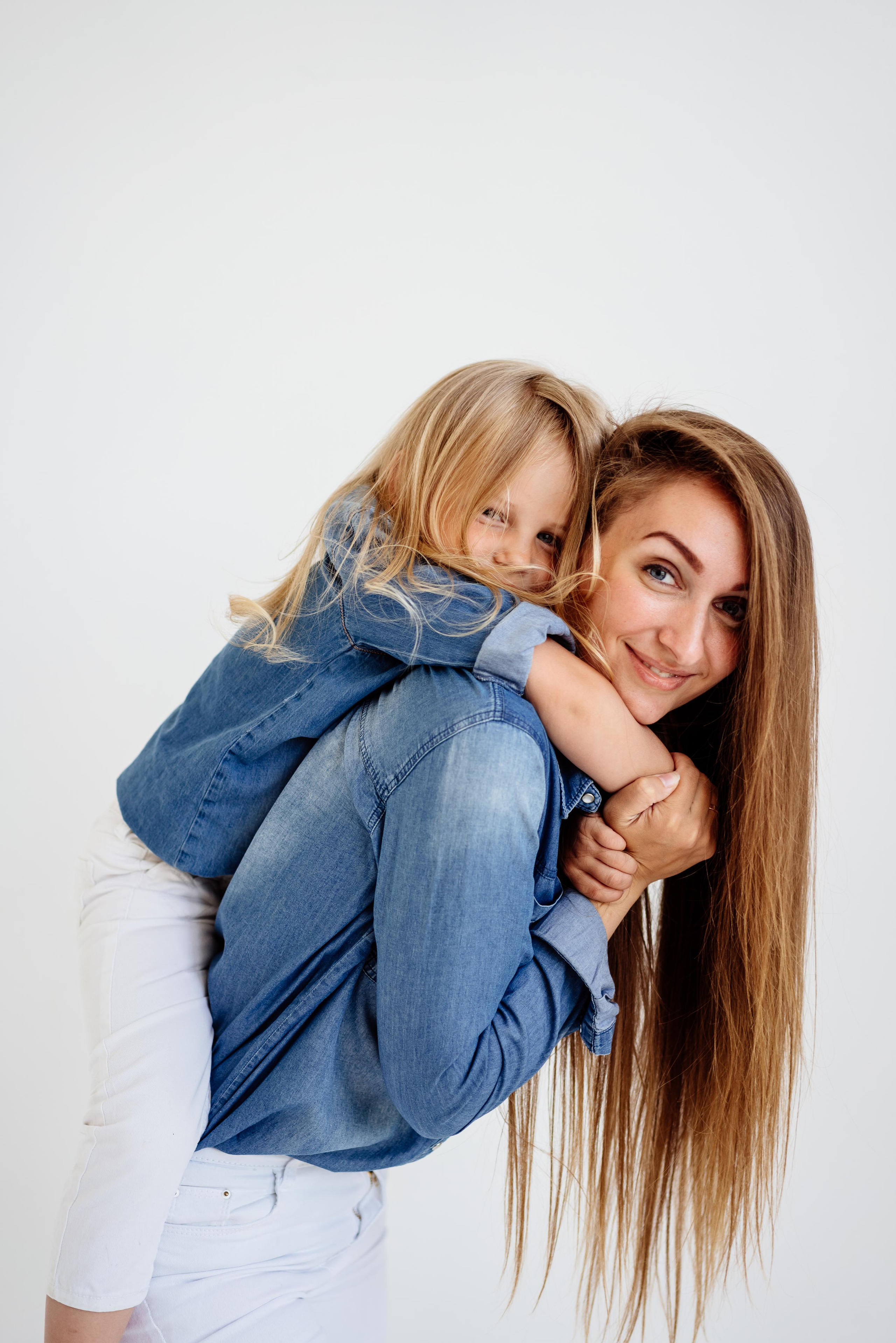 Света и Варя. Фотограф Карина Клапотовская в Москве и Московской области