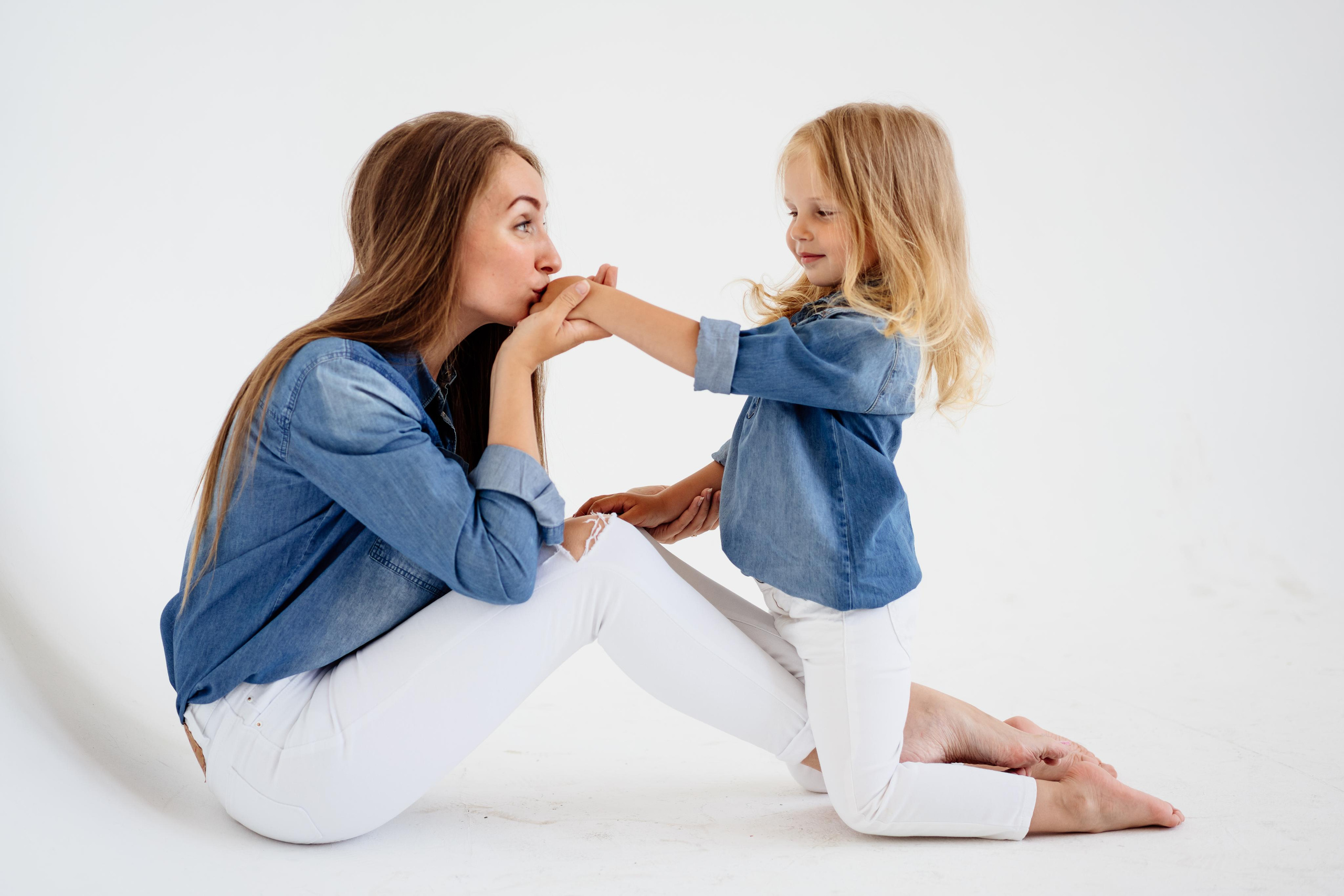 Света и Варя. Фотограф Карина Клапотовская в Москве и Московской области