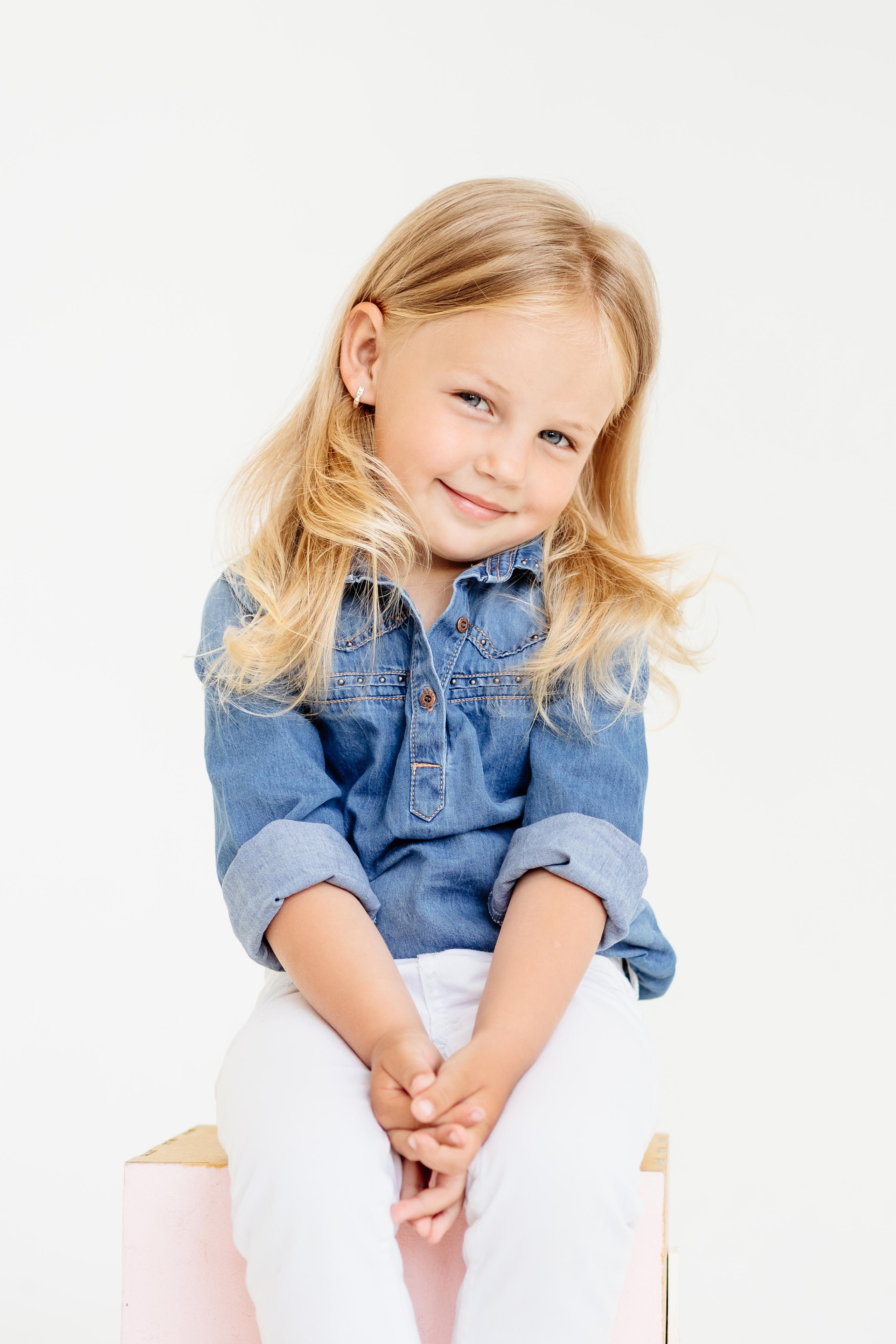 Света и Варя. Фотограф Карина Клапотовская в Москве и Московской области