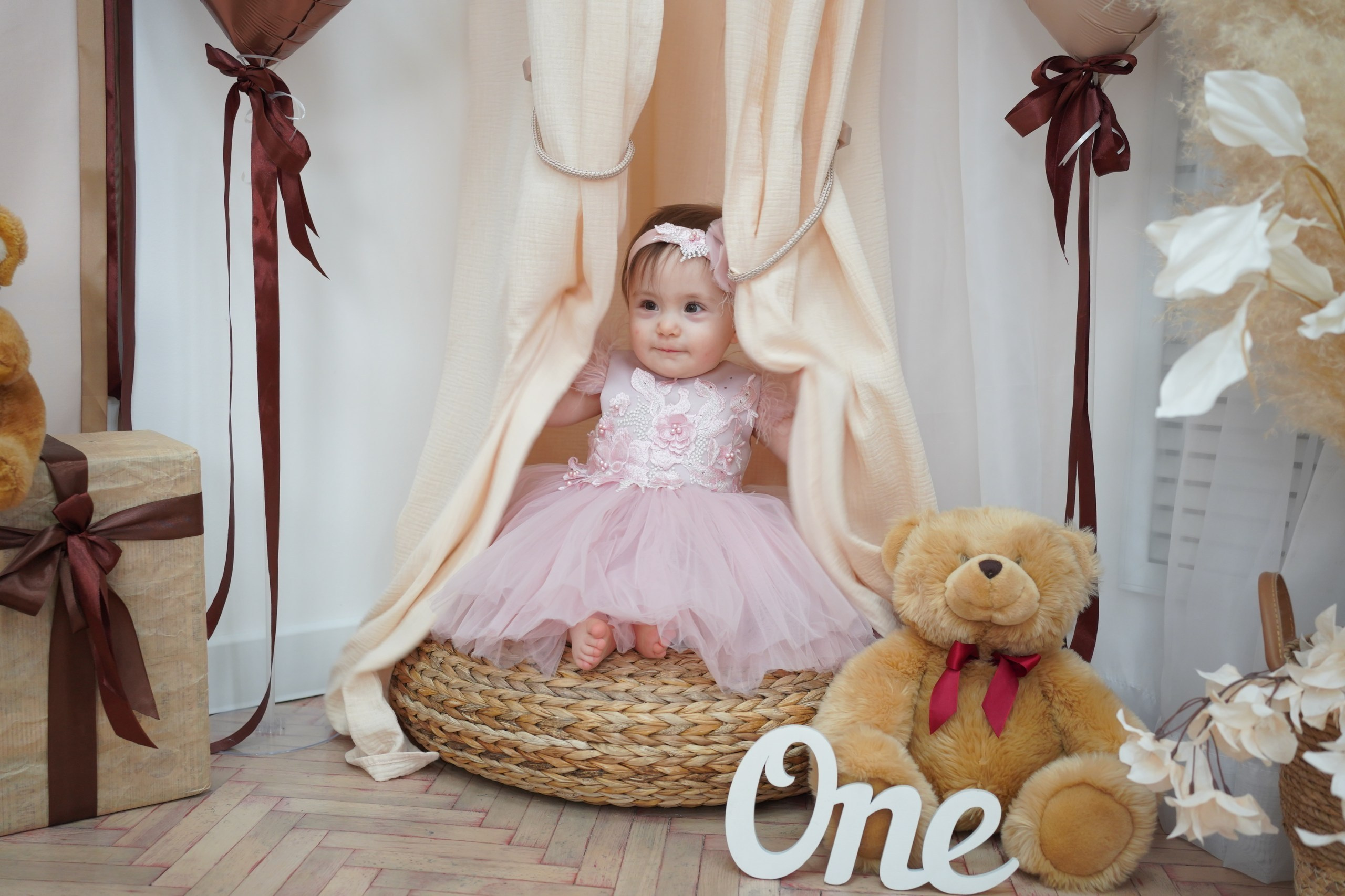 Фотоссесия на Годик для Девочки. Детская Фотостудия ГОДОВАСИКИ в Санкт-Петербурге фотосесия на годик
