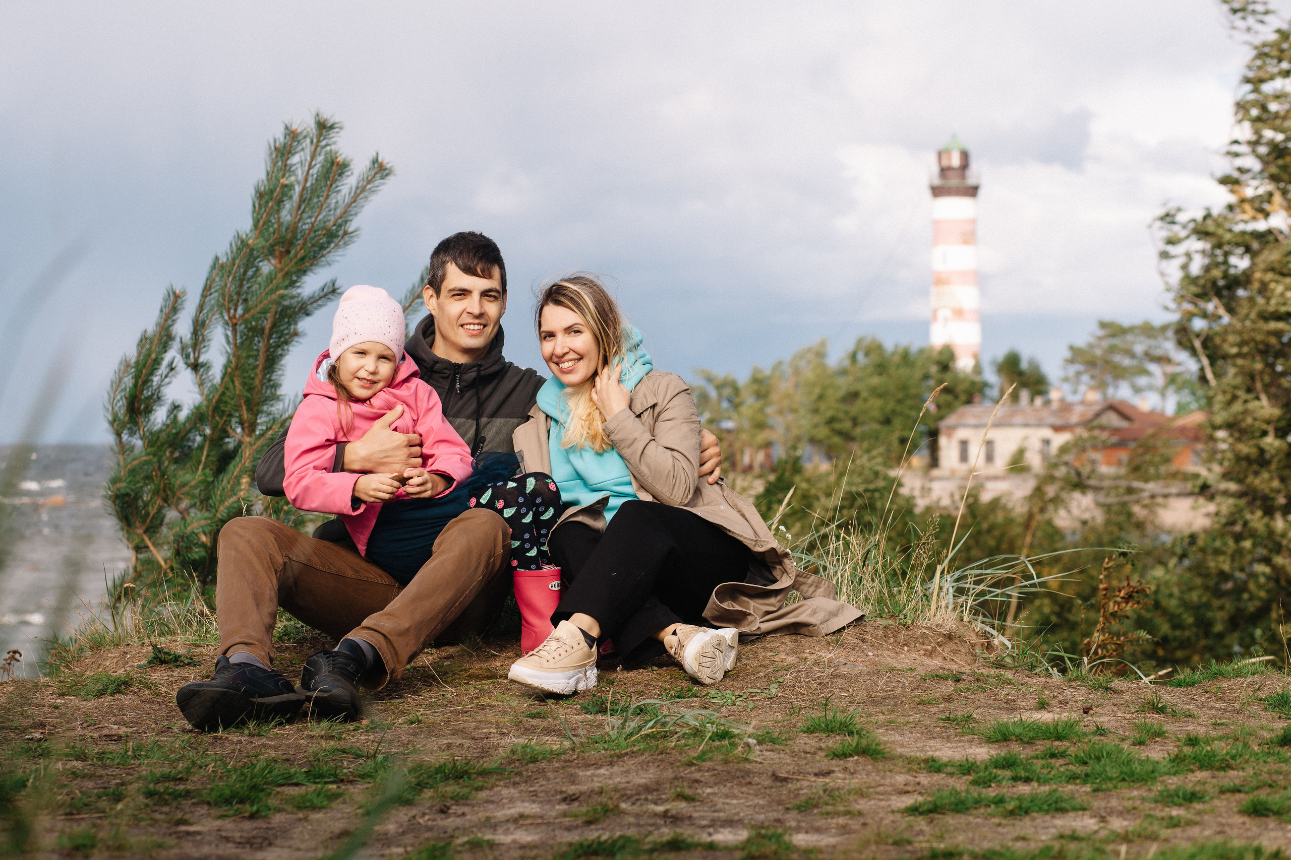 Стоимость семейной фотопрогулки в Майкопе. Семейный и свадебный фотограф в Майкопе Михаил Мартиросян