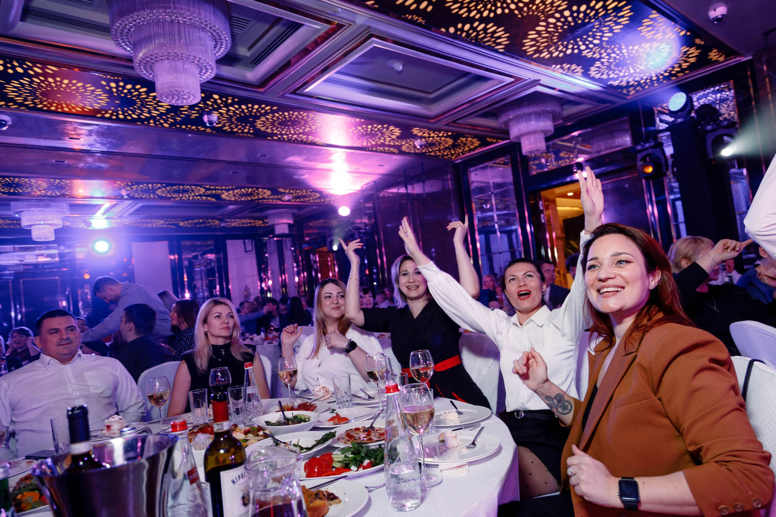 Гала-ужин в казино в Красной Поляне. Репортажный фотограф в Москве, Сочи и Санкт-Петербурге