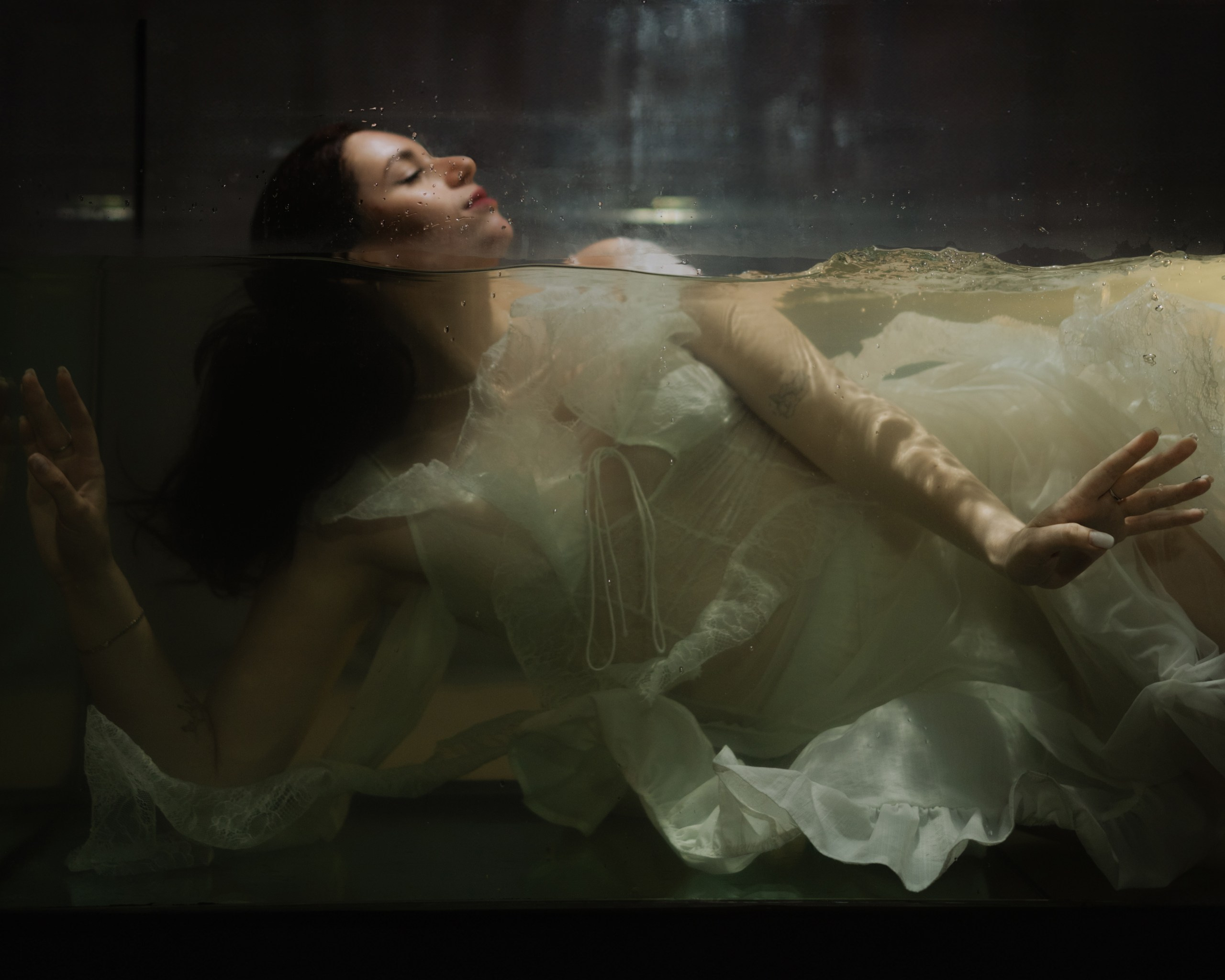 Женский фотограф в Москве и Санкт-Петербурге — Екатерина Королева | Женские портреты, парные съёмки, видео