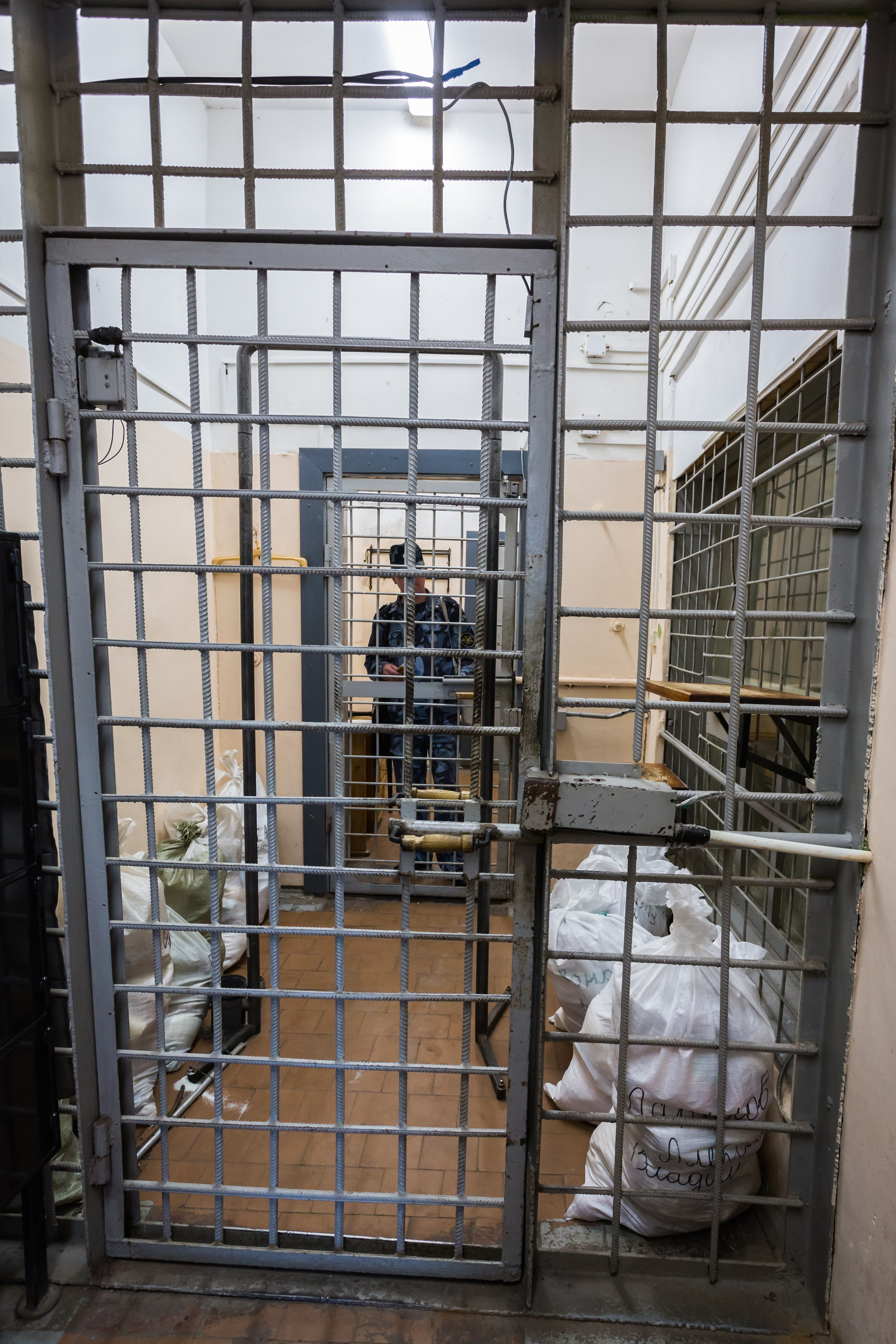 СВЯЗАННЫЕ ОДНОЙ ЗОНОЙ. Контакты