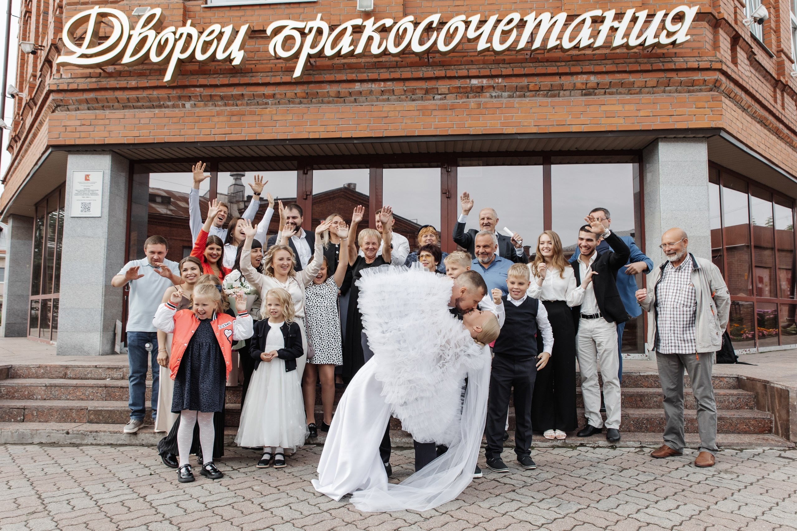 Любовь в городе Че | Антон и Альбина. Свадебный фотограф Настя Шелл г. Череповец