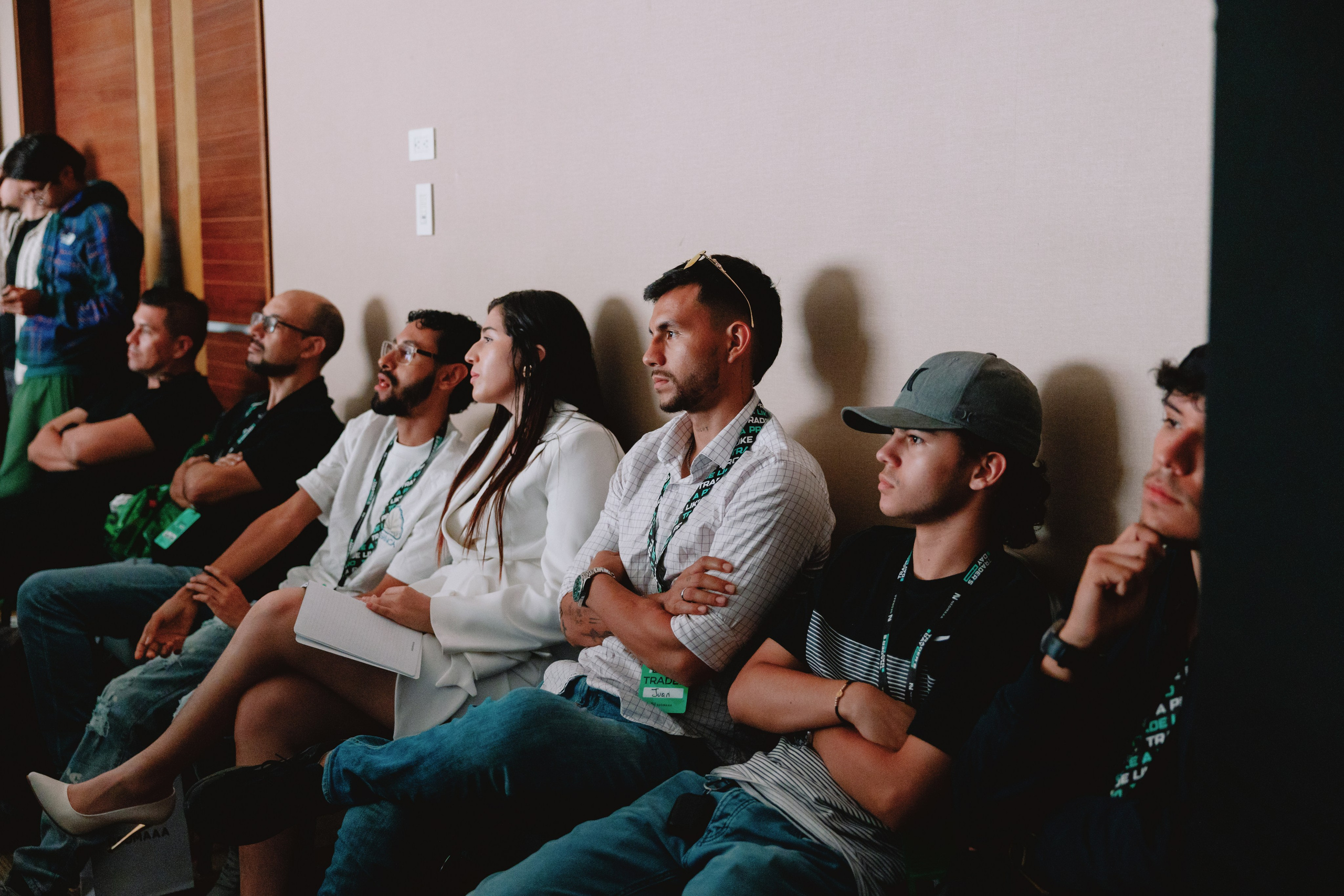 TRADERS DAY By NeomAAA Medellin. NeomAAA Funds Gallery