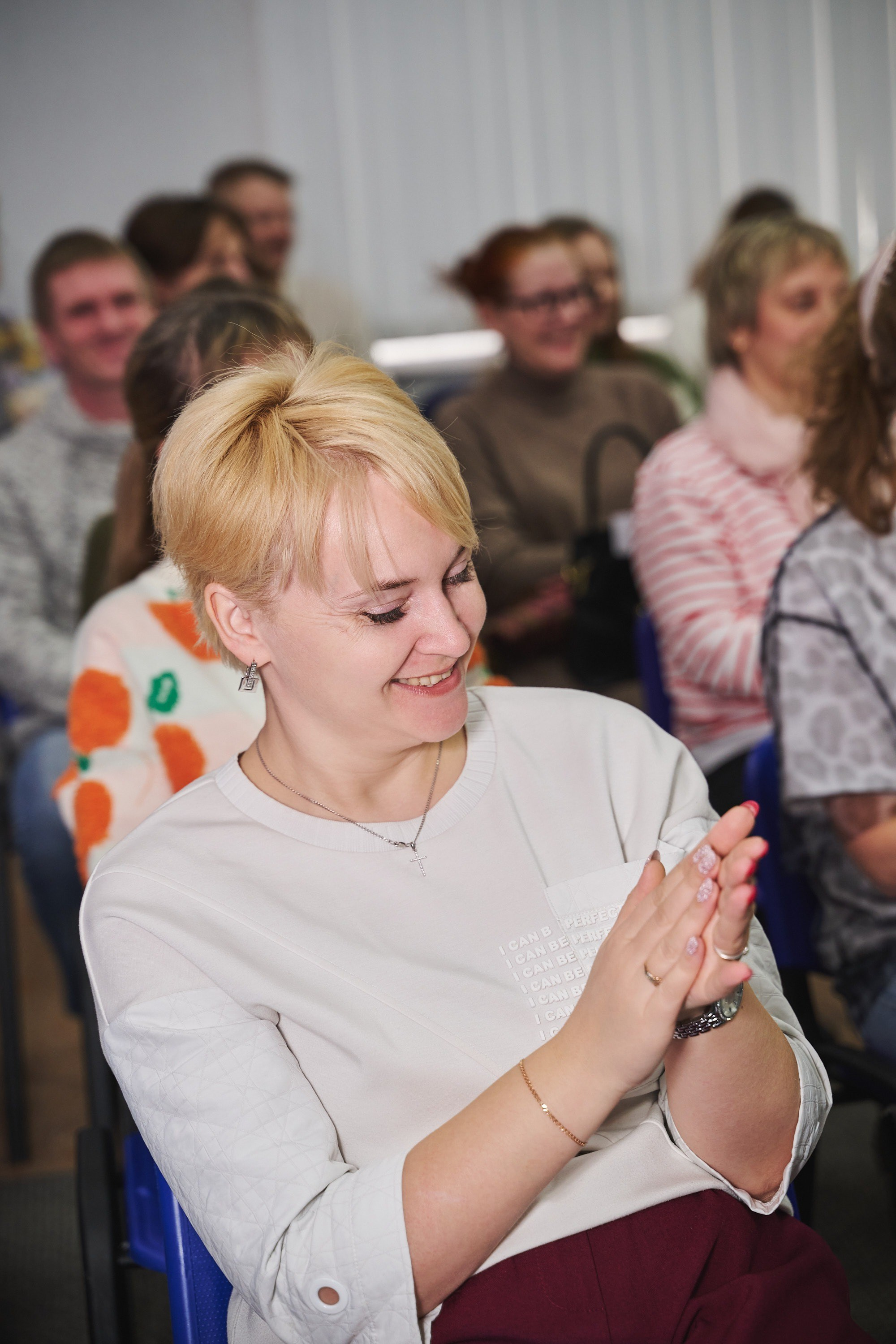 Ива Фонд — Цветущий город город Иваново. Фотограф в Иваново: Каталожная съемка одежды и постельного белья, Wildberries