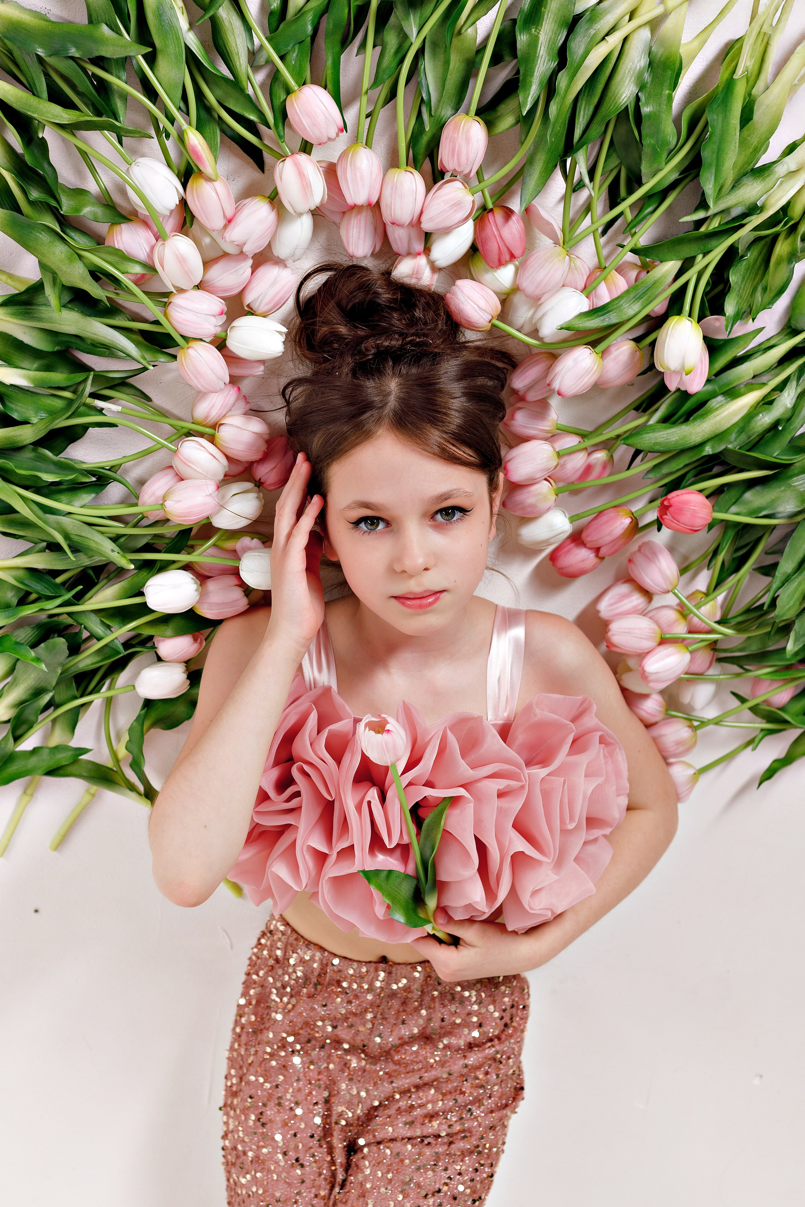 Фотосессия на 9-й день рождения Сони | Праздничная фотосъёмка. Детский студийный фотограф Сочи