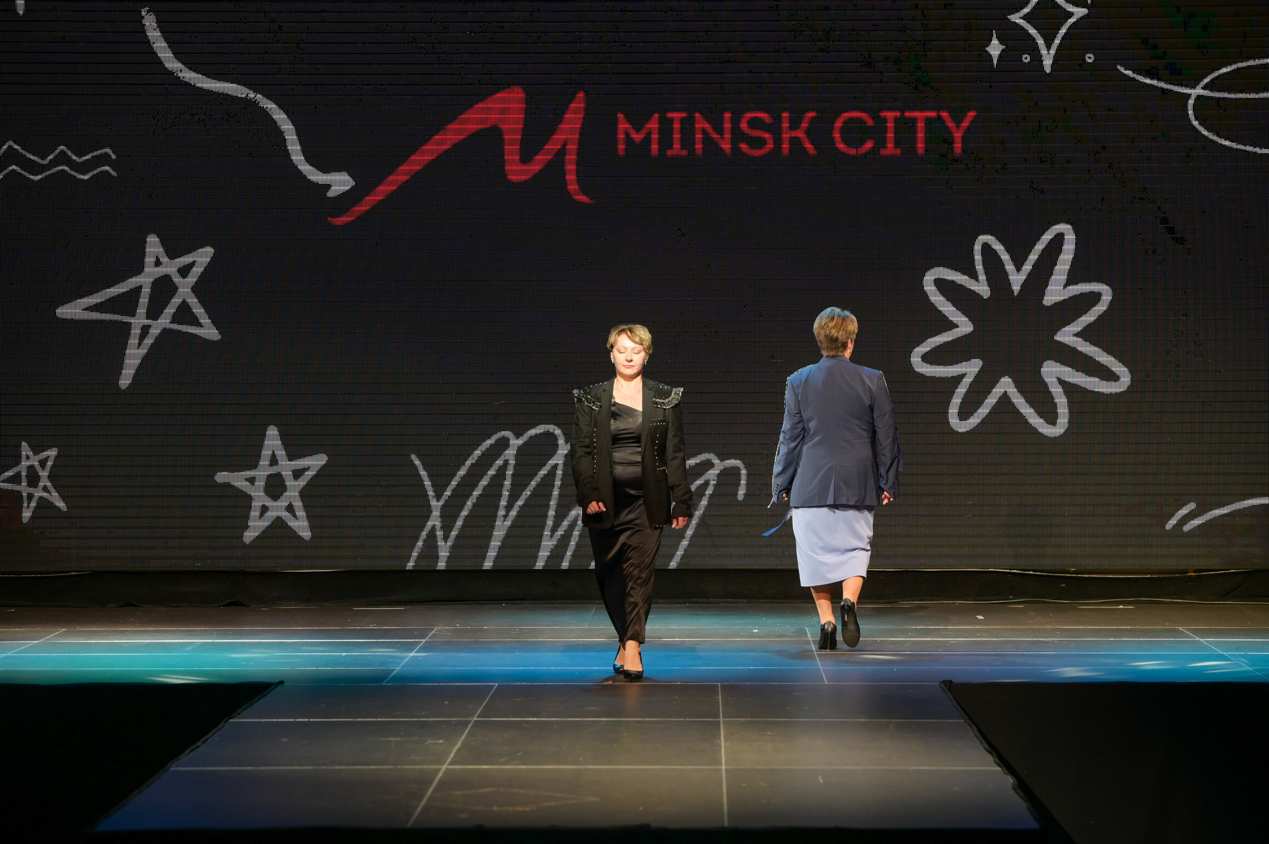 Fashion Show Photos. Фотоуслуги, услуги фотографа, фотографирование важных событий