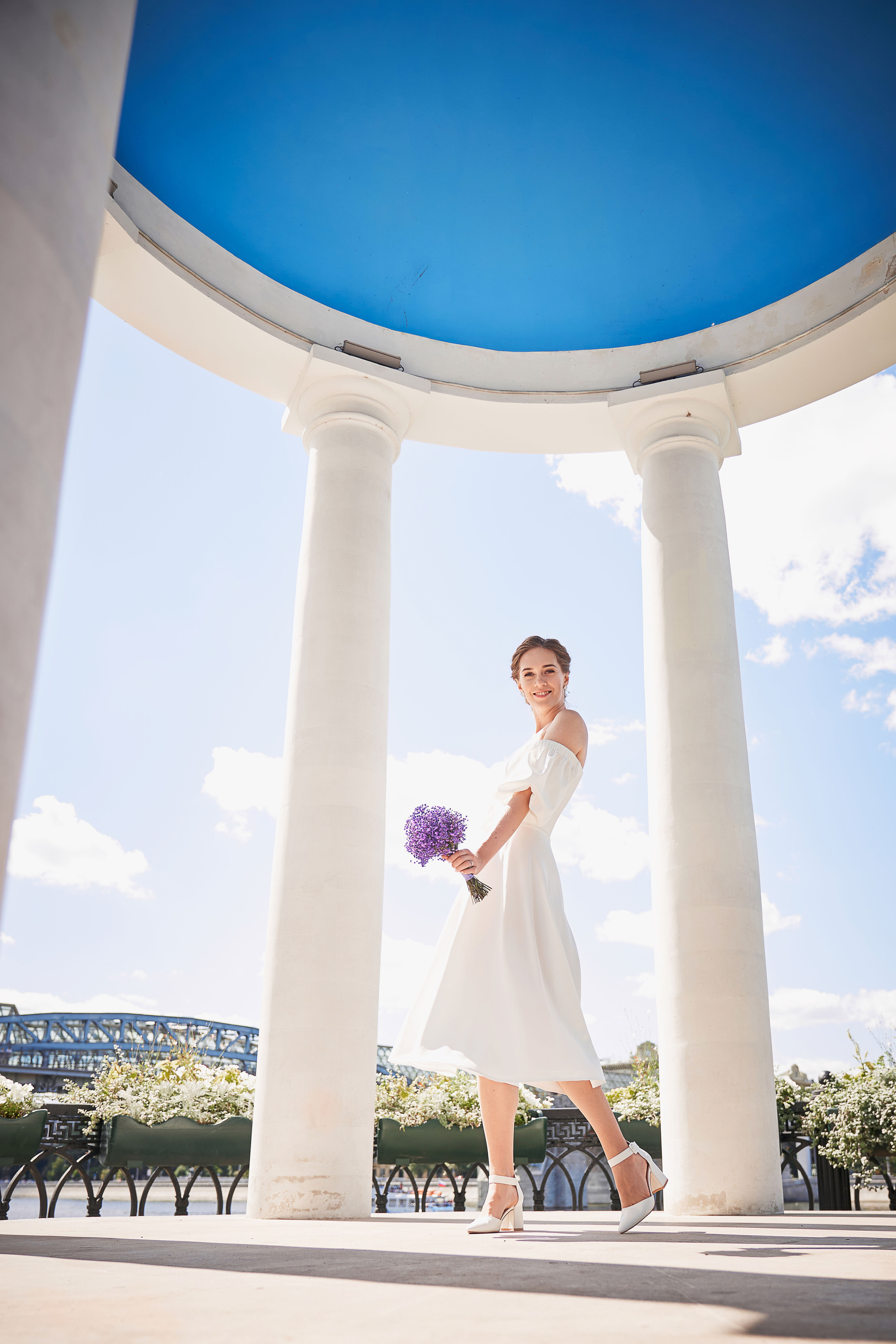 Невеста в ратонде