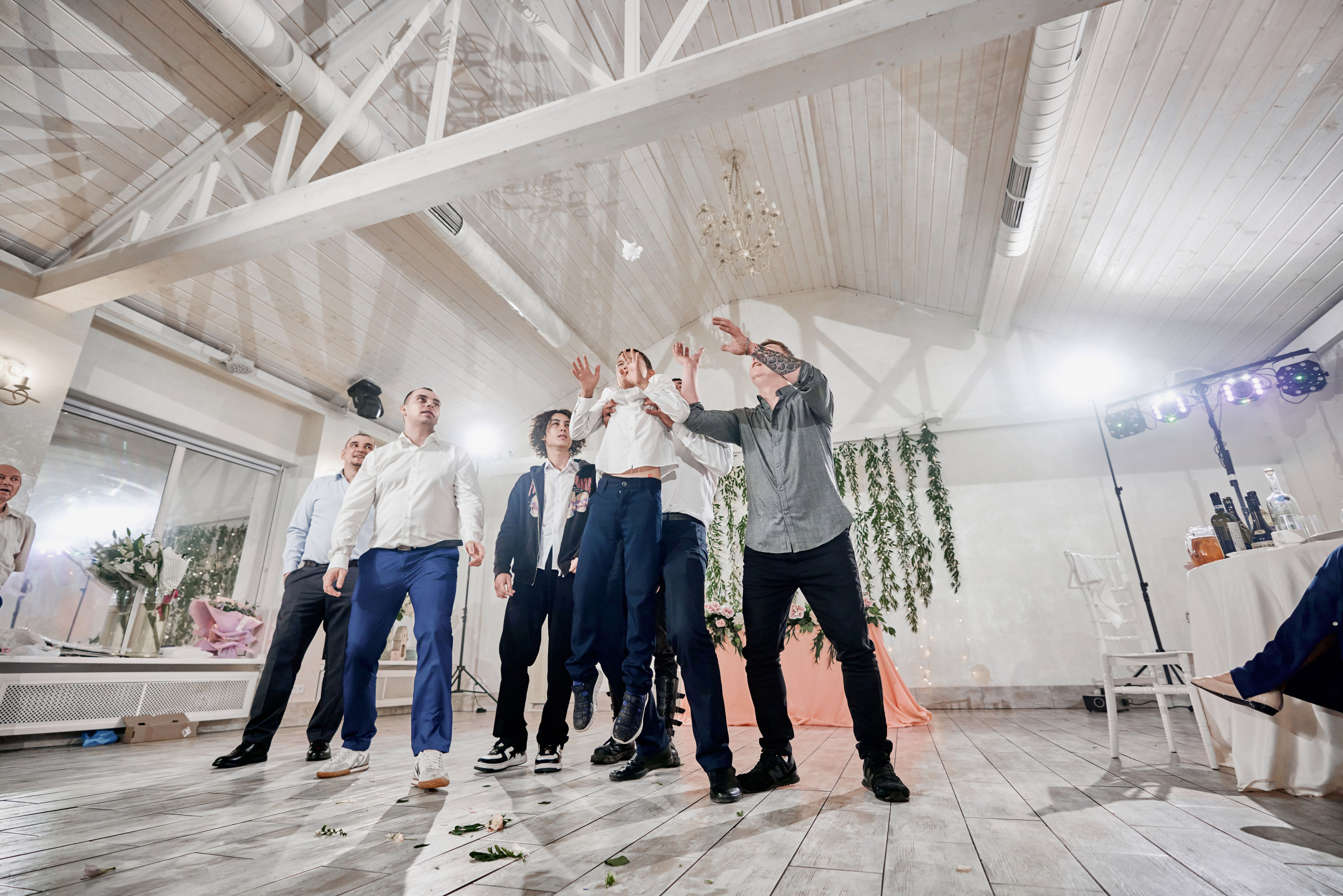 Свадебная прогулка в Воронцовском парке, Вернандский ЗАГС Москвы