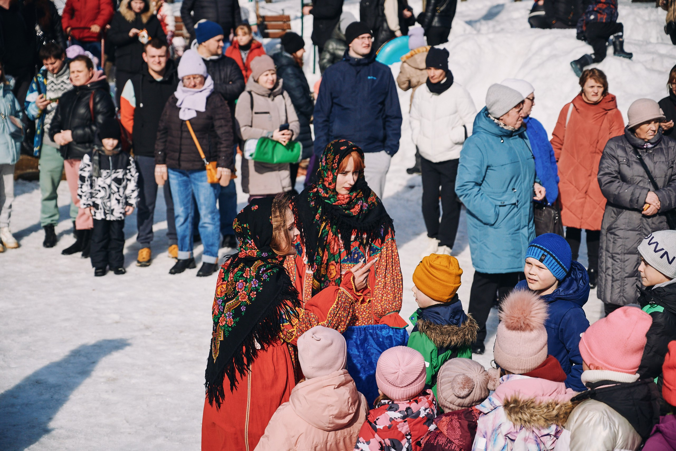 Масленица в Иваново 2024 год Парк Степанова. Фотограф в Иваново: Каталожная съемка одежды и постельного белья, Wildberries