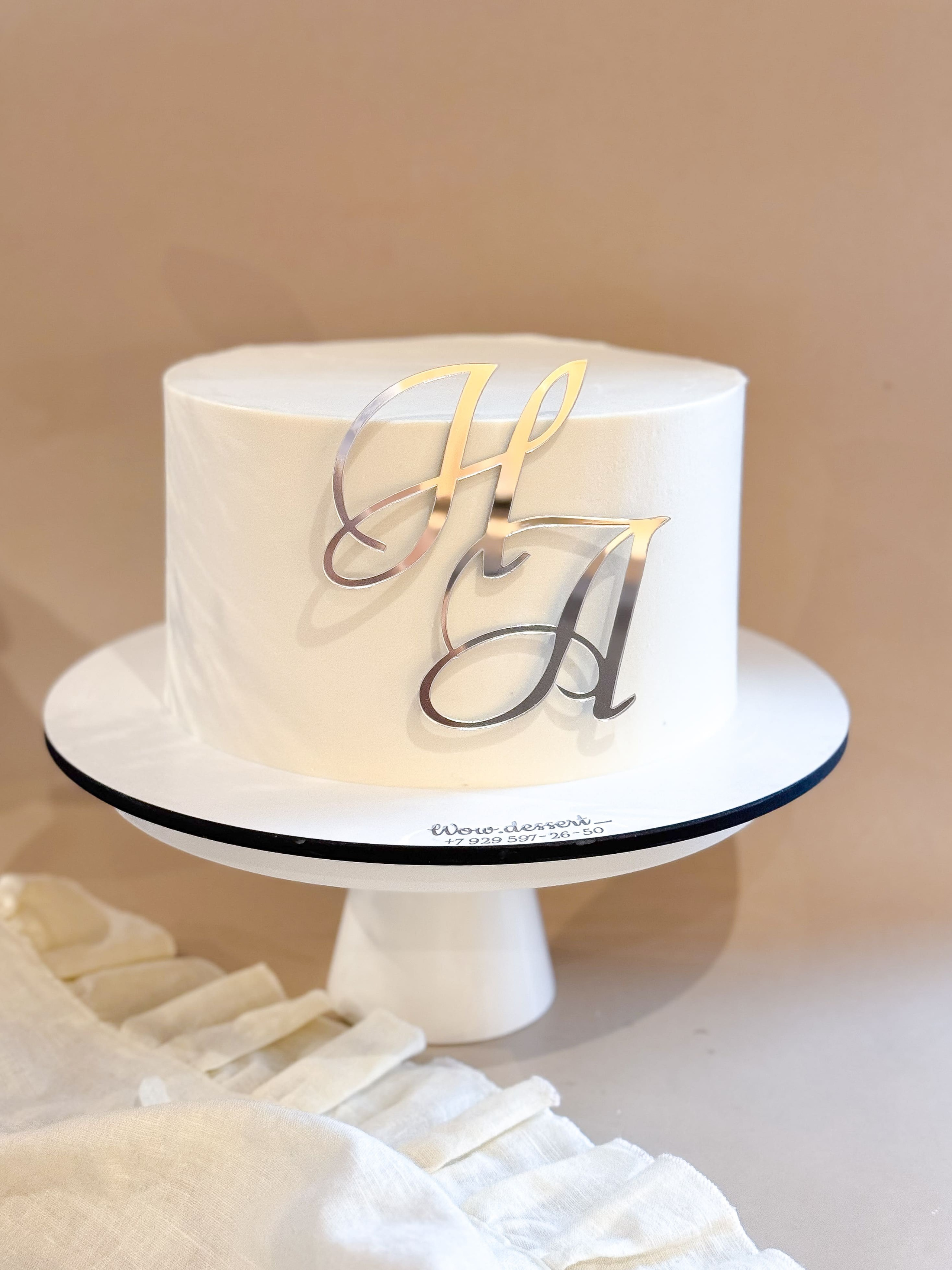 Торт Горшкова. Подрядчики и друзья сети свадебных площадок House for wedding