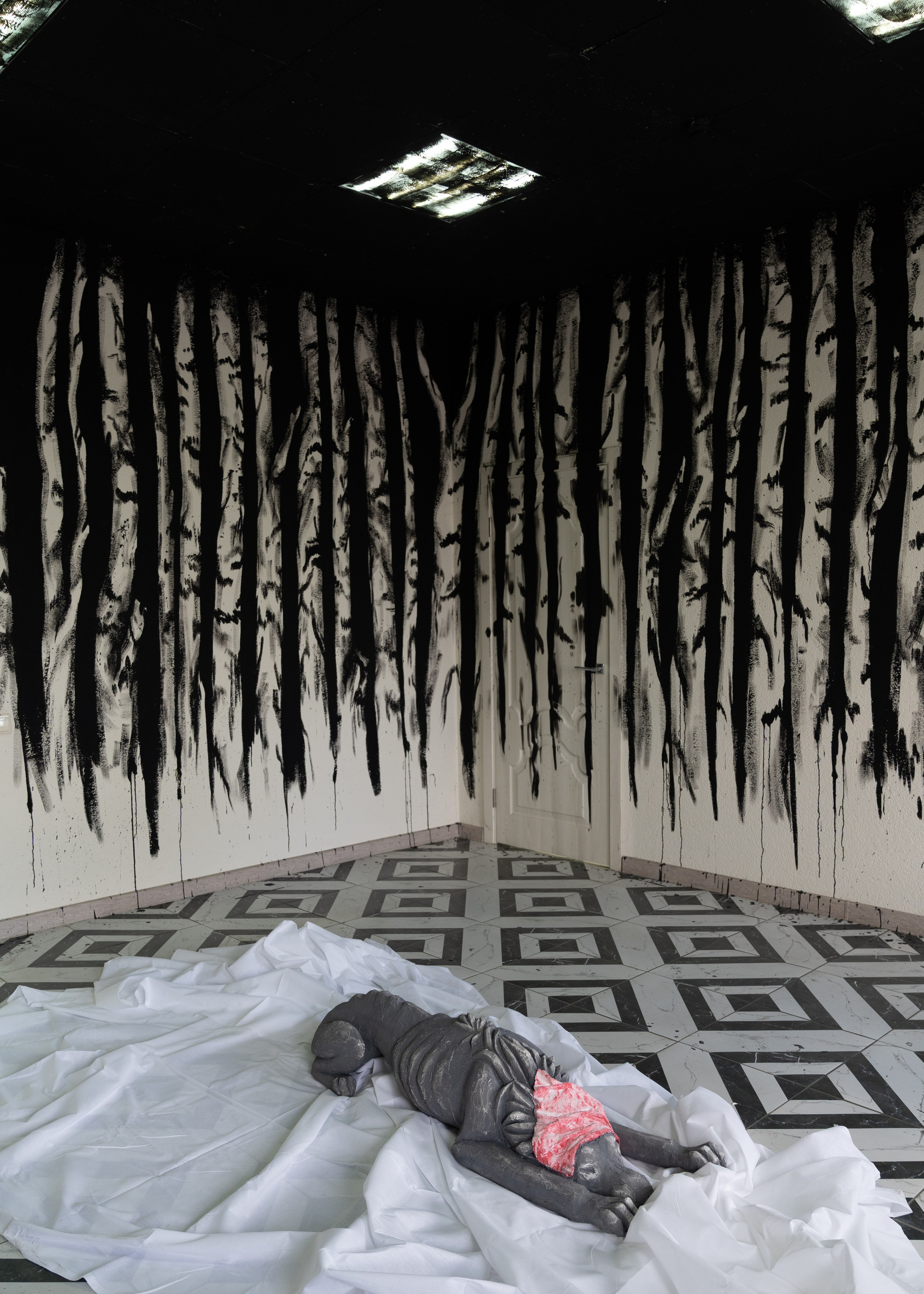 Выставка «Маленький человек» в Нижнем Новгороде. Elena Anosova is an award-winning visual artist