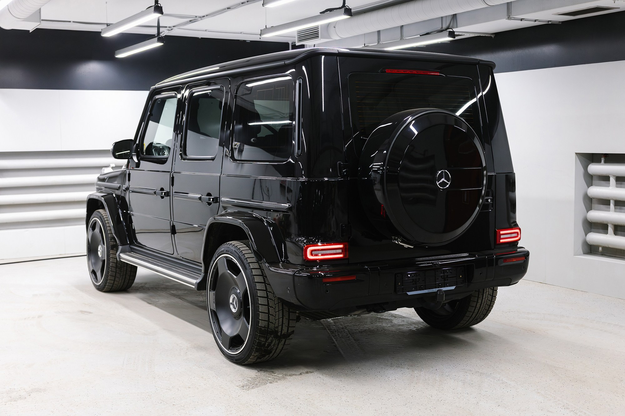 Mercedes-Benz G 400d 2.9 4MATIC 9G-Tronic (330 л. с.) 2023. Автосалон «Х-Авто»