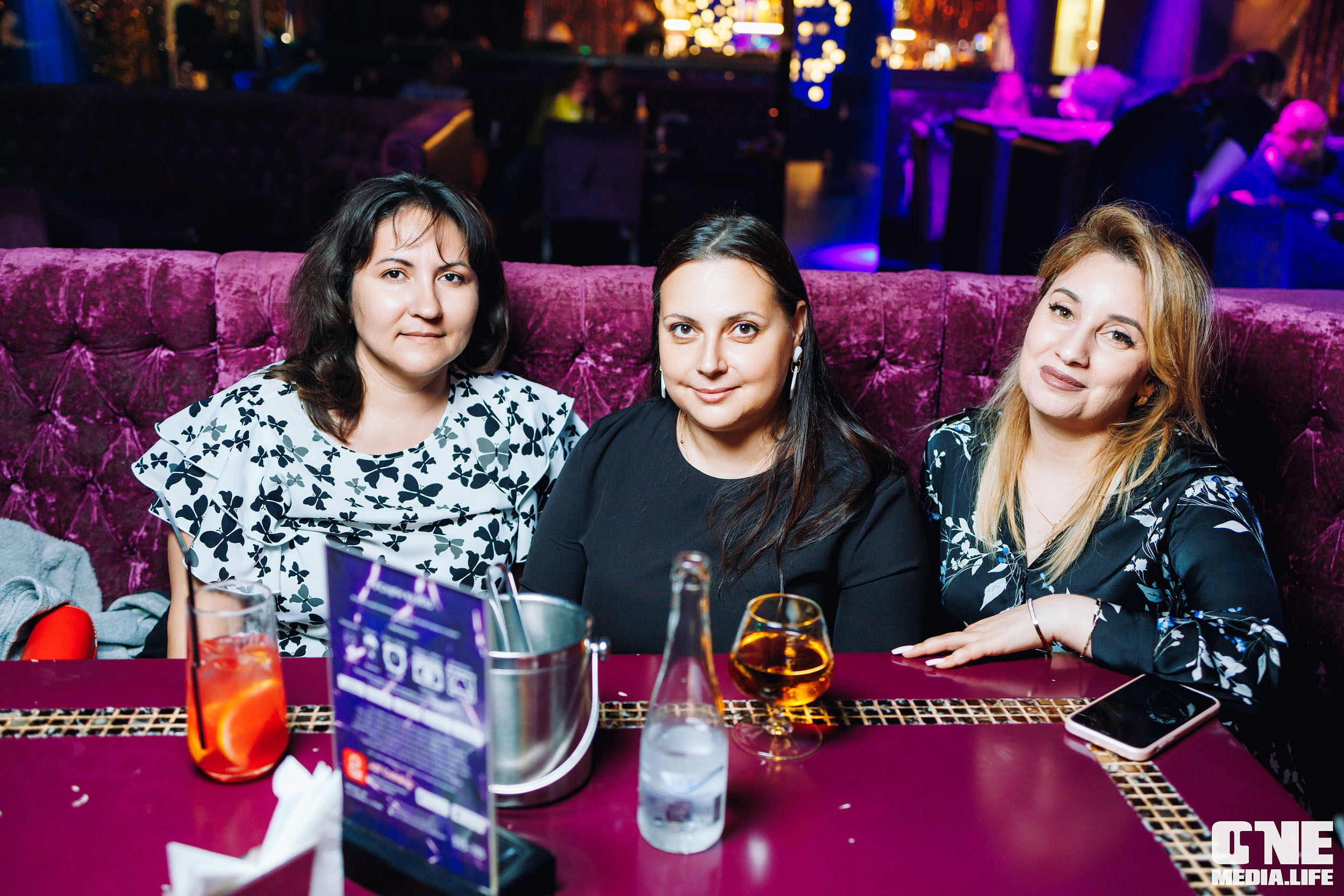 Фоторепортаж из караоке-клуба Эйфория. One Media Life: фоторепортажи, фотоотчеты с мероприятий и заведений