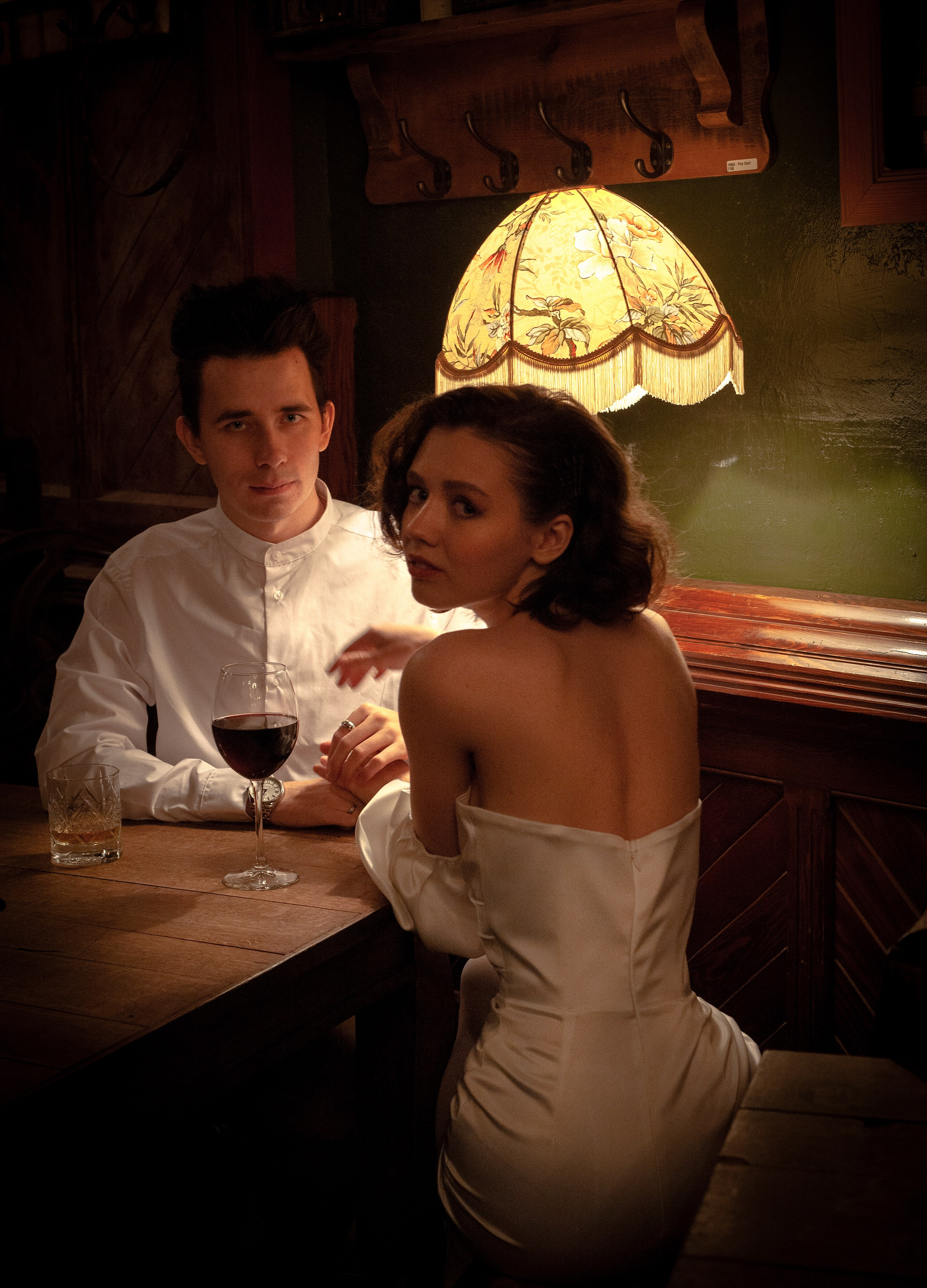 Meeting at the bar. Alyona Pukhanova — photographer, stylist, 3d designer, artist — Tbilisi, Georgia