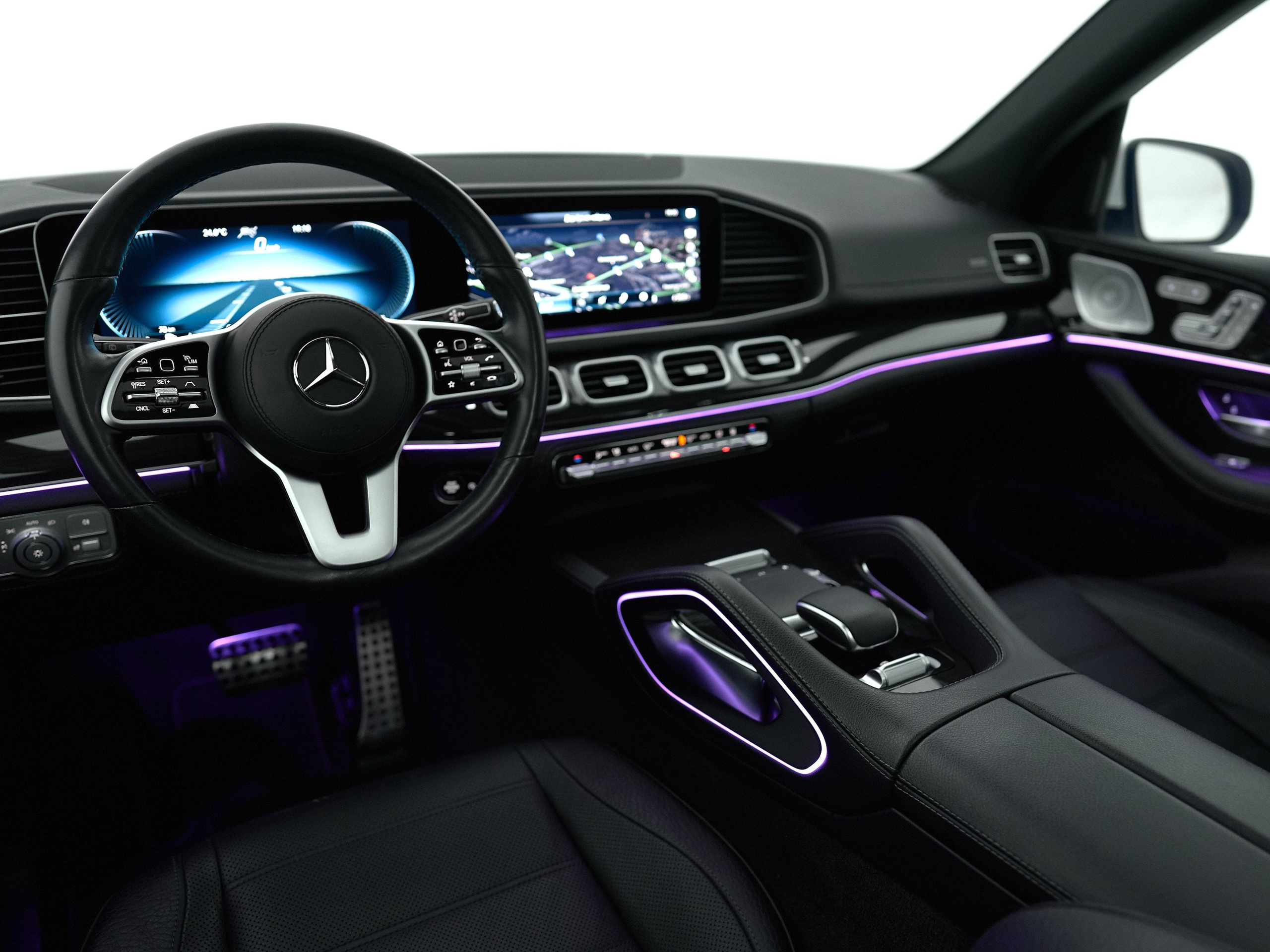 Автомобильный фотограф в Санкт-Петербурге Антон Гумен | Фотосессии авто для автосалонов