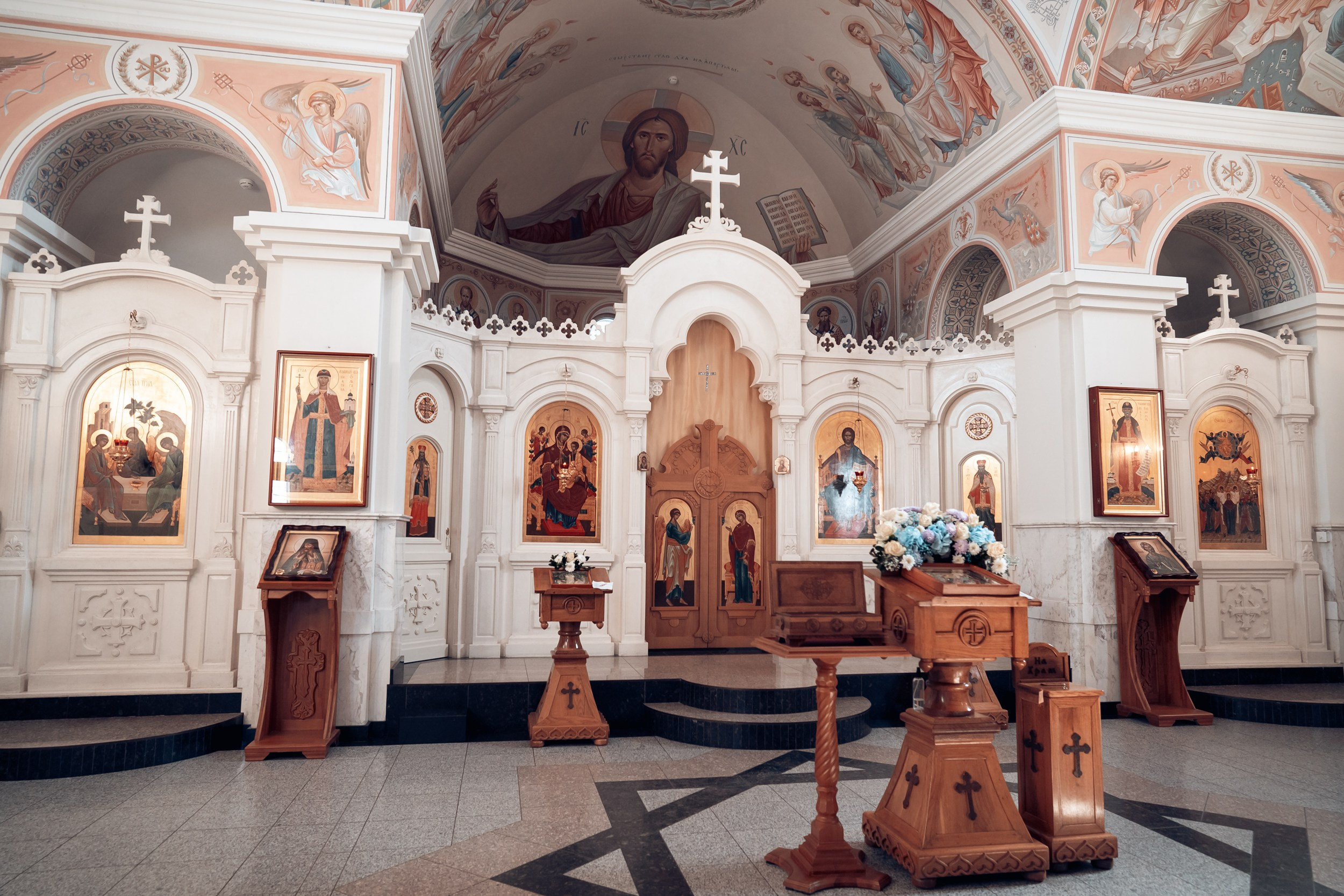 Венчание в храме Вознесения Господне г. Севастополь. Церковный фотограф Севастополь