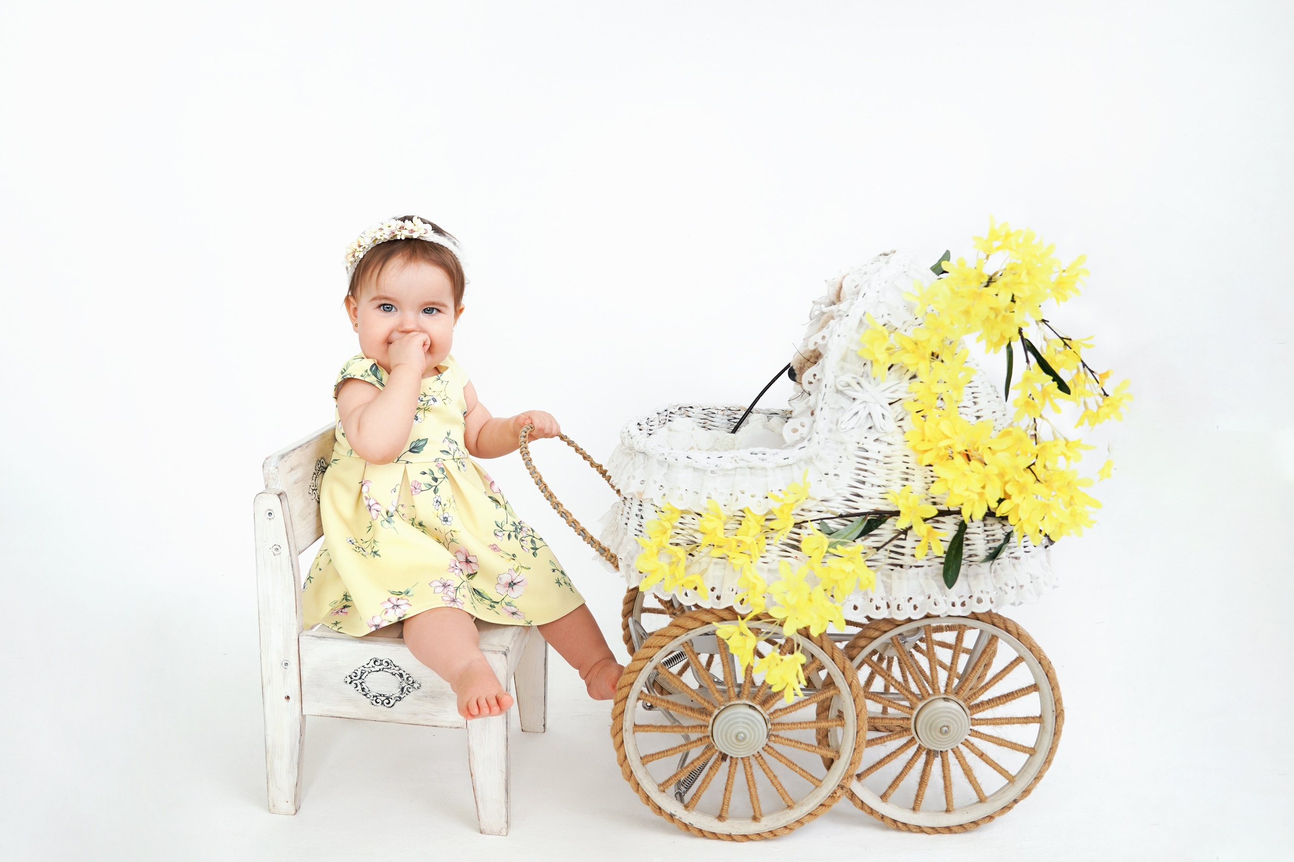 Фотосессия ГОДОВАСИЕ. Фотограф новорожденных, детей до года и беременных в Симферополе