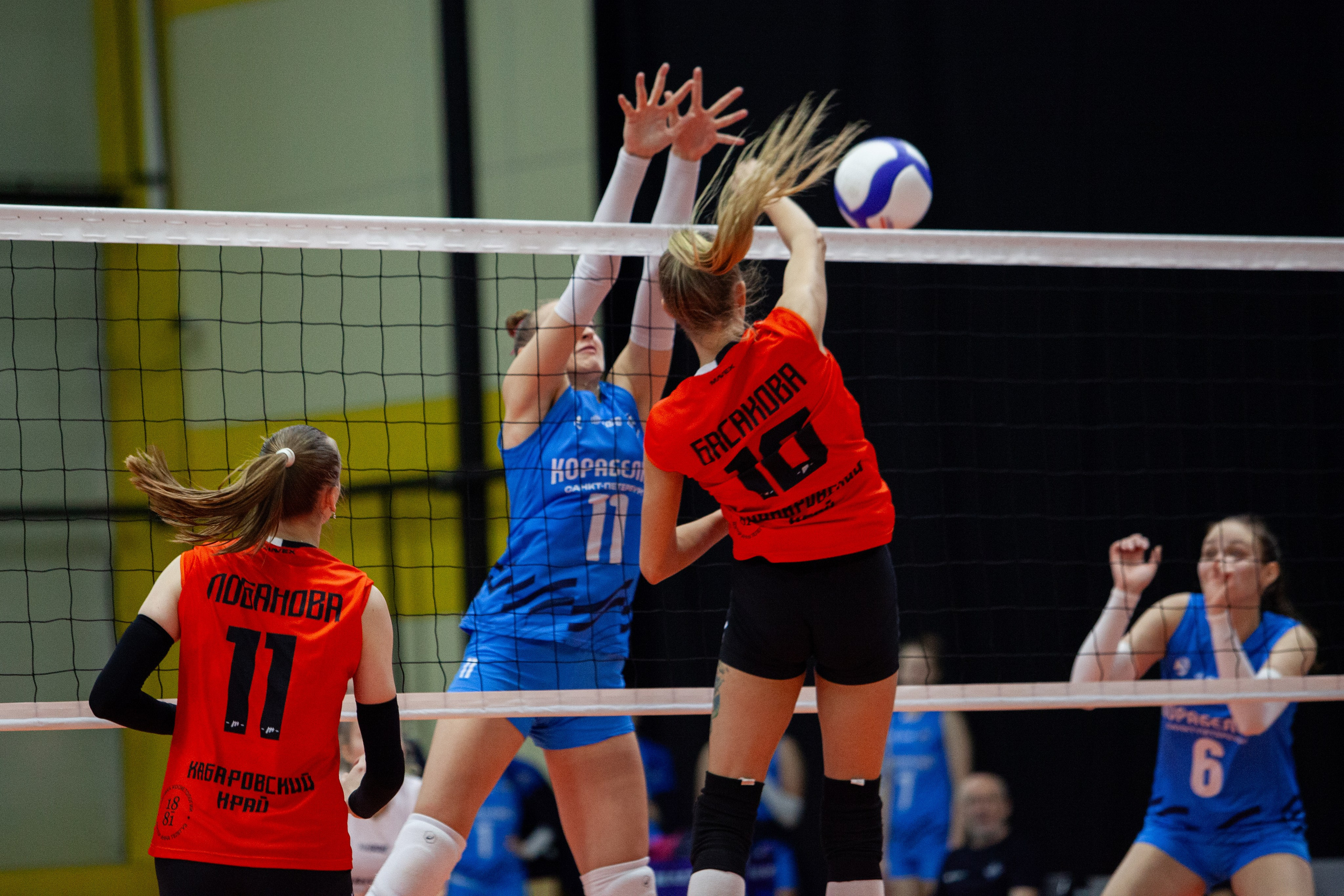 Один день из тура чемпионата России по волейболу. Кутузов Евгений Фотограф в Южно-Сахалинске