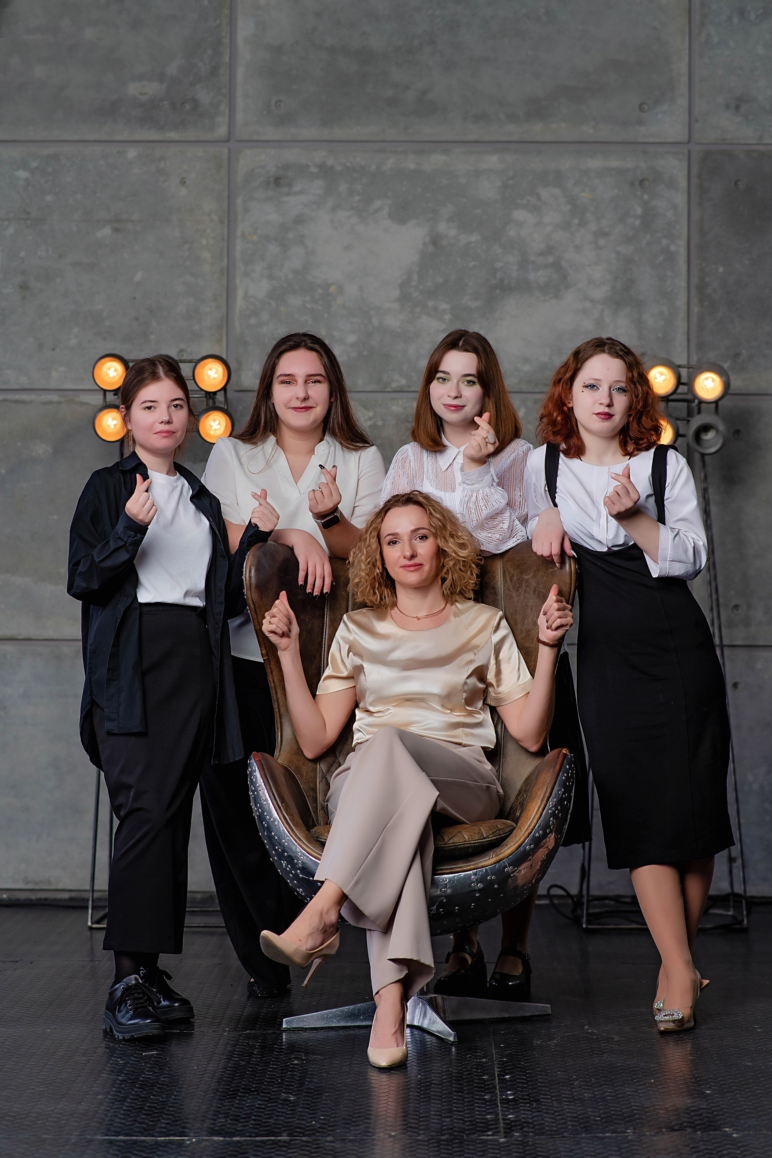 Выпускные (школьные) альбомы (книги) в Ростове-на-Дону. Современные Выпускные Альбомы в Ростове-на-Дону