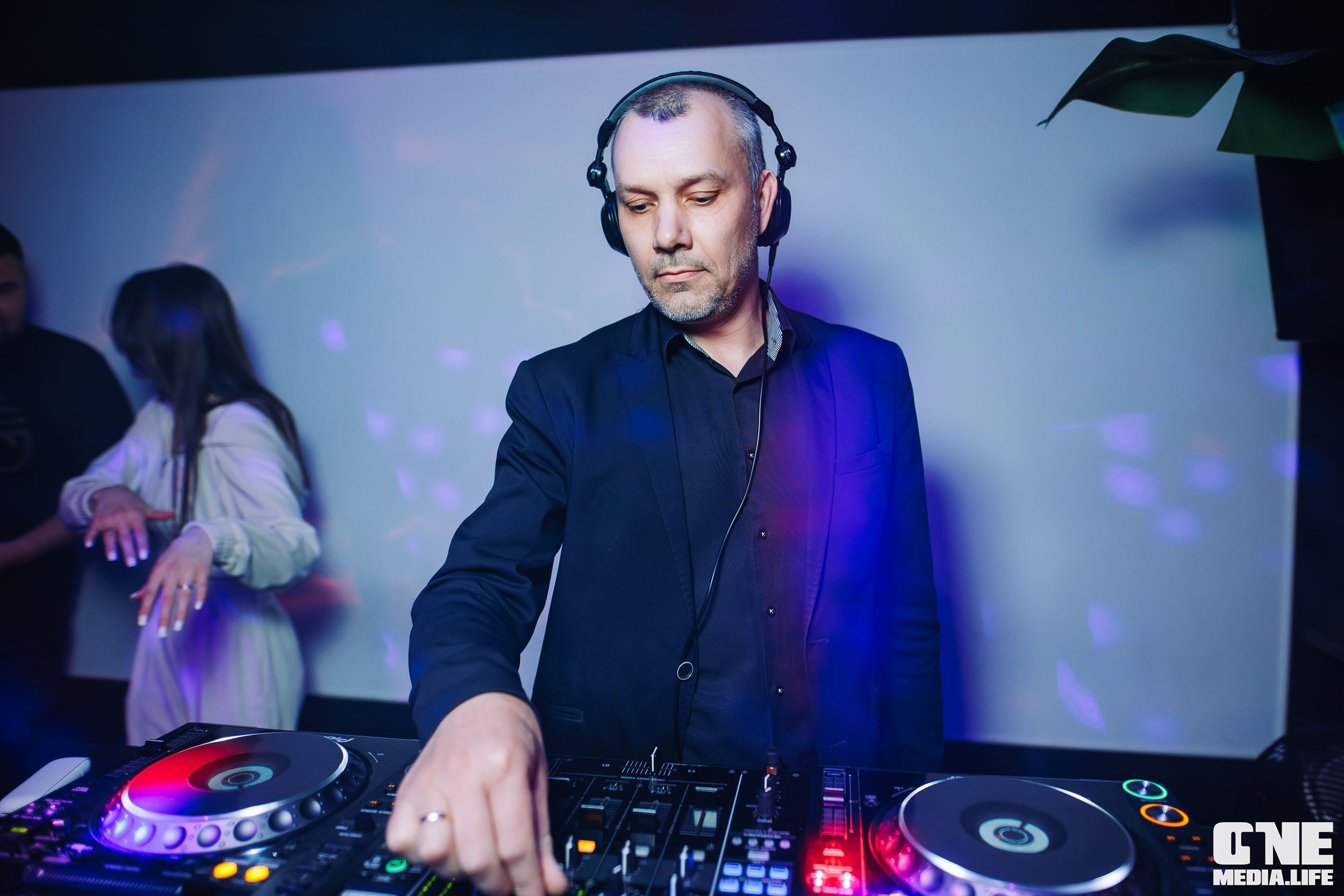 Фотоотчет из Nisha Club. One Media Life: фоторепортажи, фотоотчеты с мероприятий и заведений